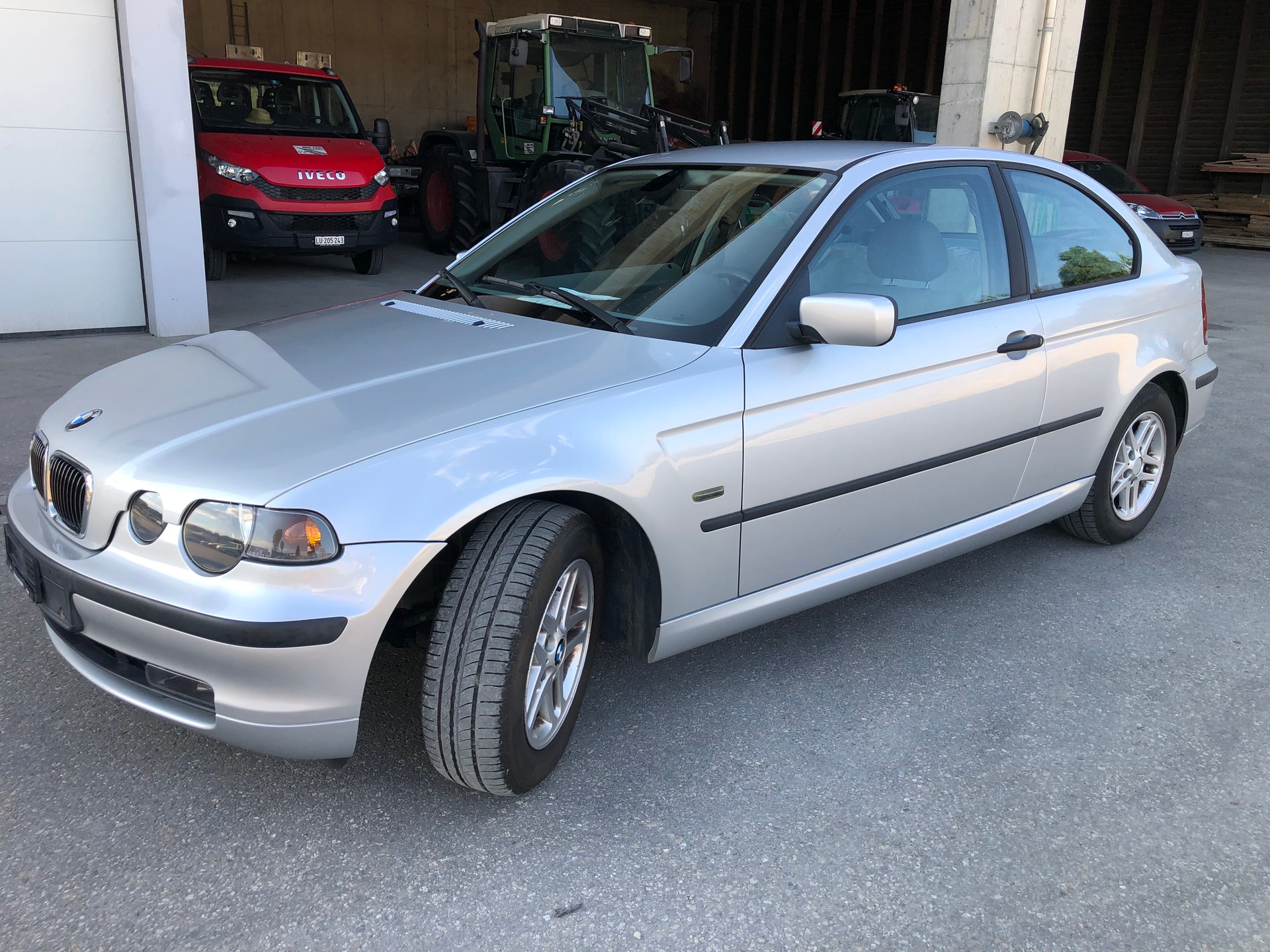 BMW 316 ti Advantage Compact-image-1