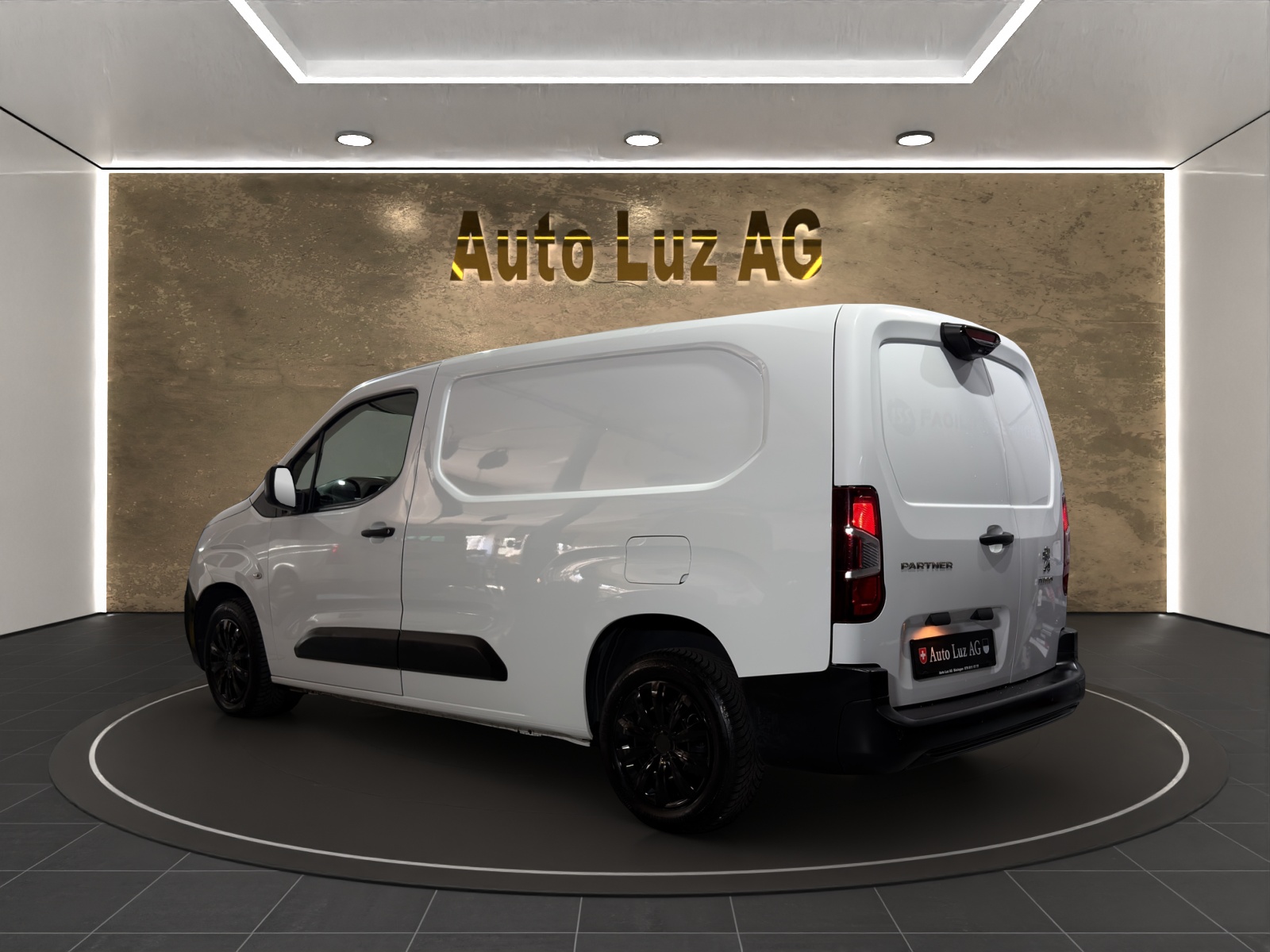PEUGEOT Partner 1.6 Blue HDi Pro 650kg-showroom-element-3