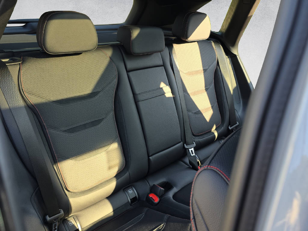 MERCEDES-BENZ GLC 53 AMG 4Matic+-image-10