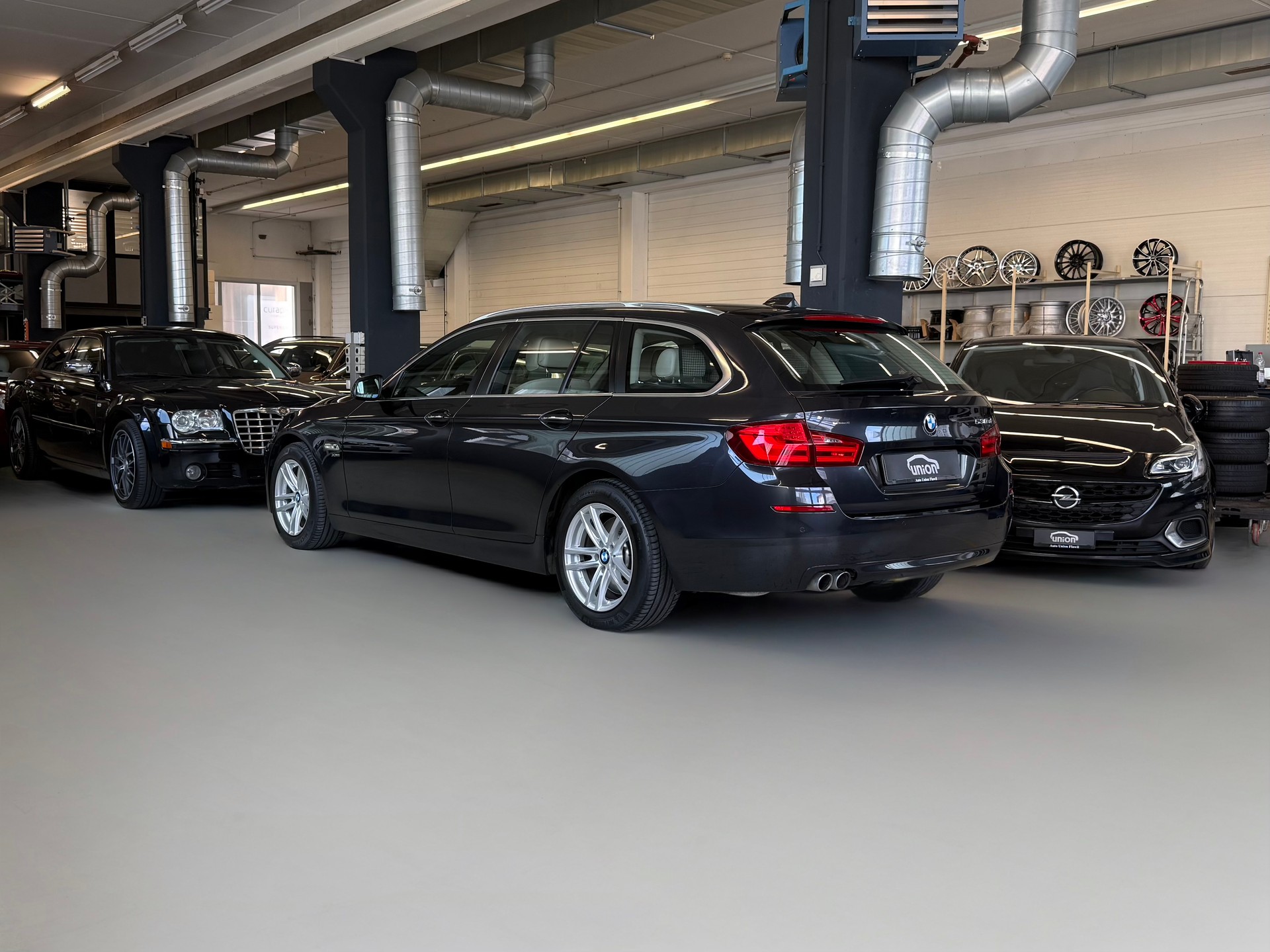 BMW 530d xDrive Touring Steptronic-image-6