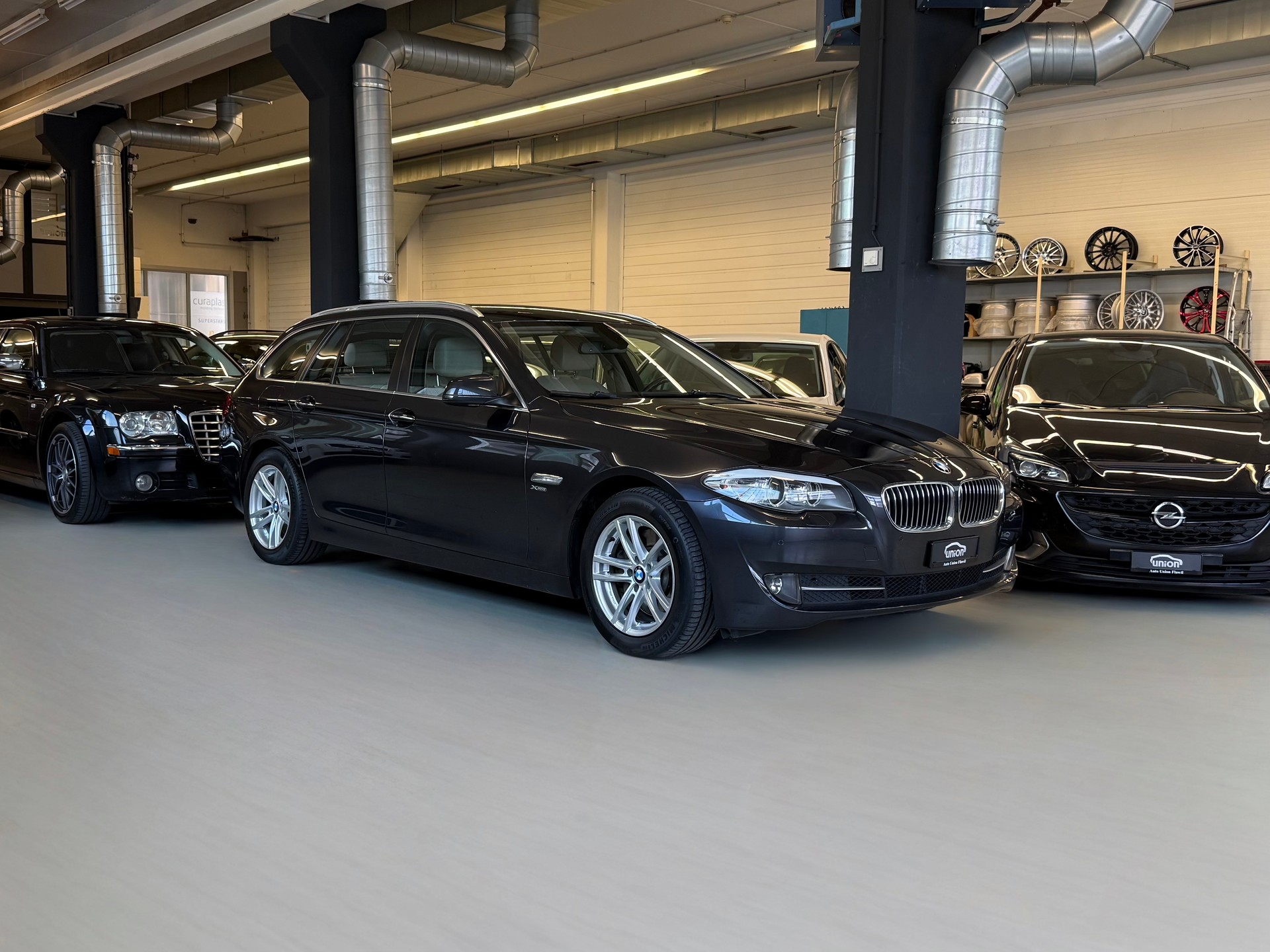 BMW 530d xDrive Touring Steptronic-image-1