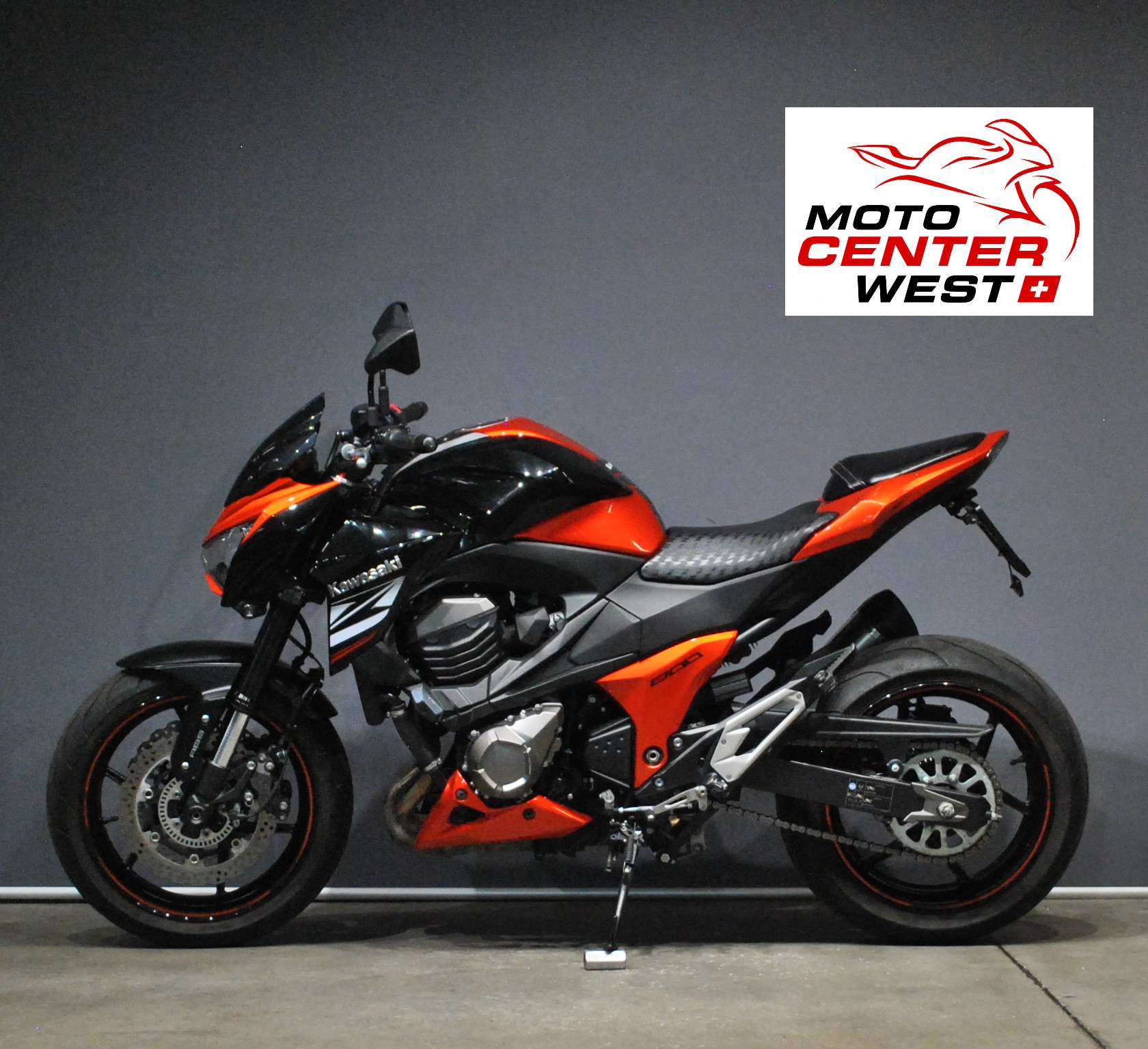 KAWASAKI Z 800 ABS-showroom-element-2