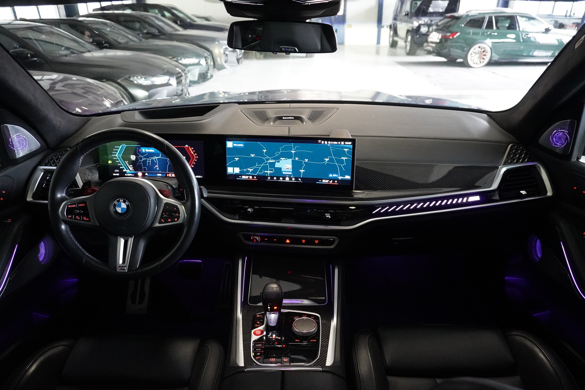 BMW X5M Competition // SONDERLACKIERUNG FROZEN MARINA BAY BLUE // M DRIVER`S PACKAGE //-image-4