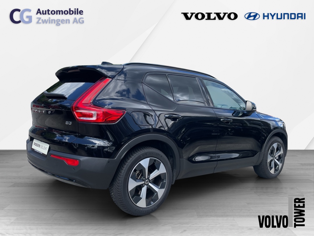 VOLVO XC40 B3 Benzin Mild Hybrid Plus Dark DCT-image-6