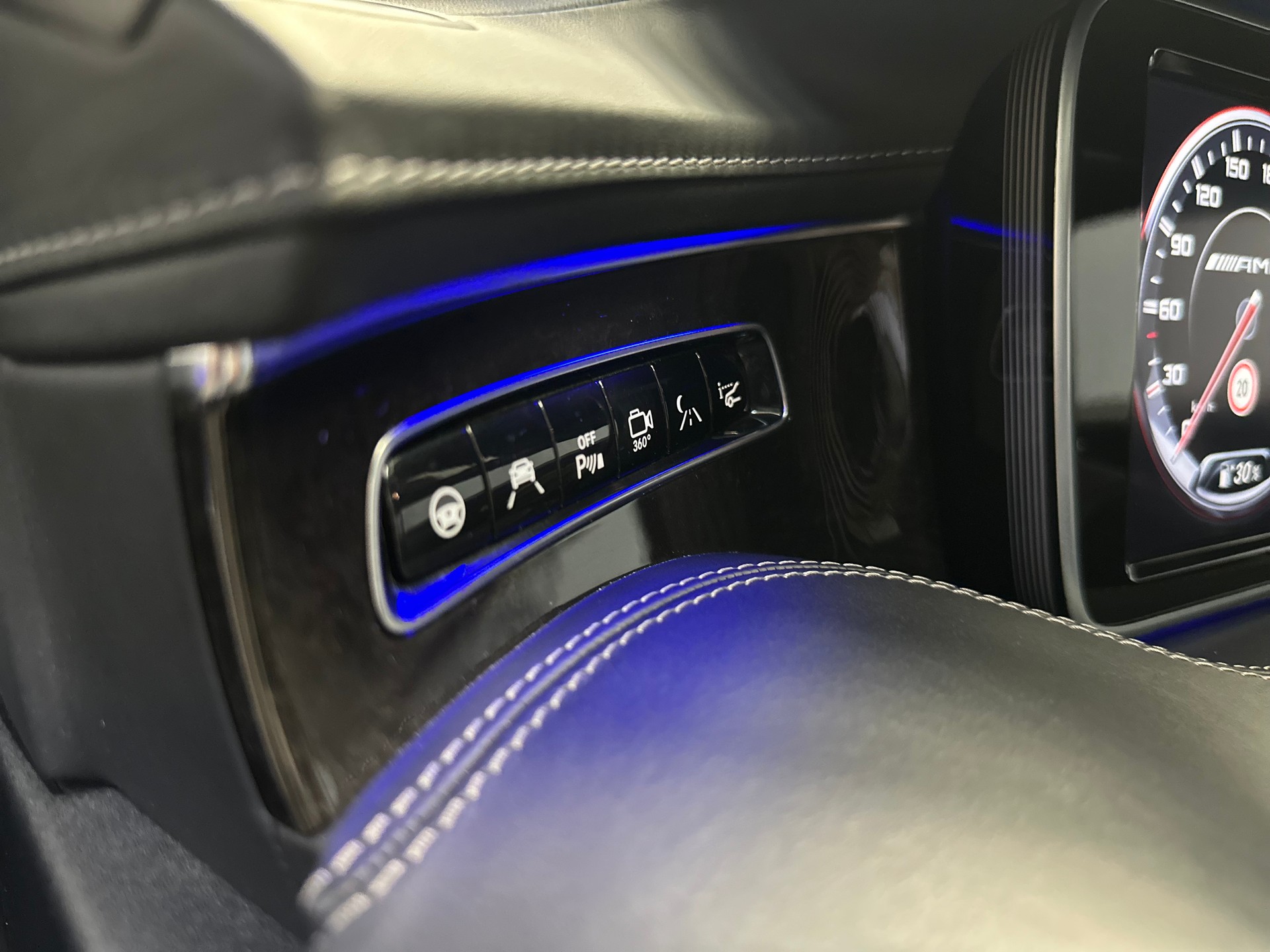 MERCEDES-BENZ S 63 AMG Coupé Speedshift MCT-image-16