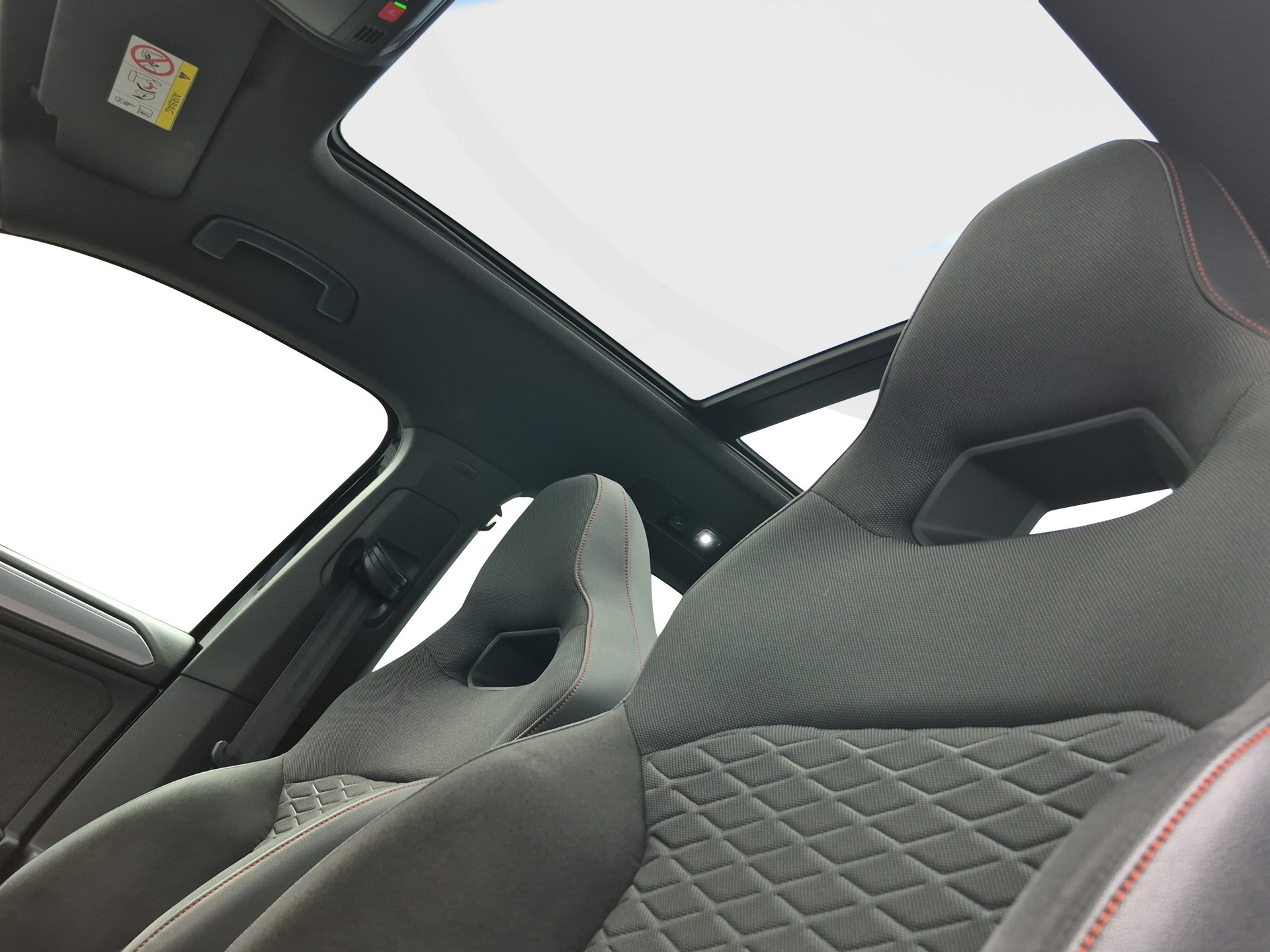SEAT Tarraco 2.0 TDI CR FR 4Drive DSG *7-Plätzer/Panodach/Beats Sound*-image-11