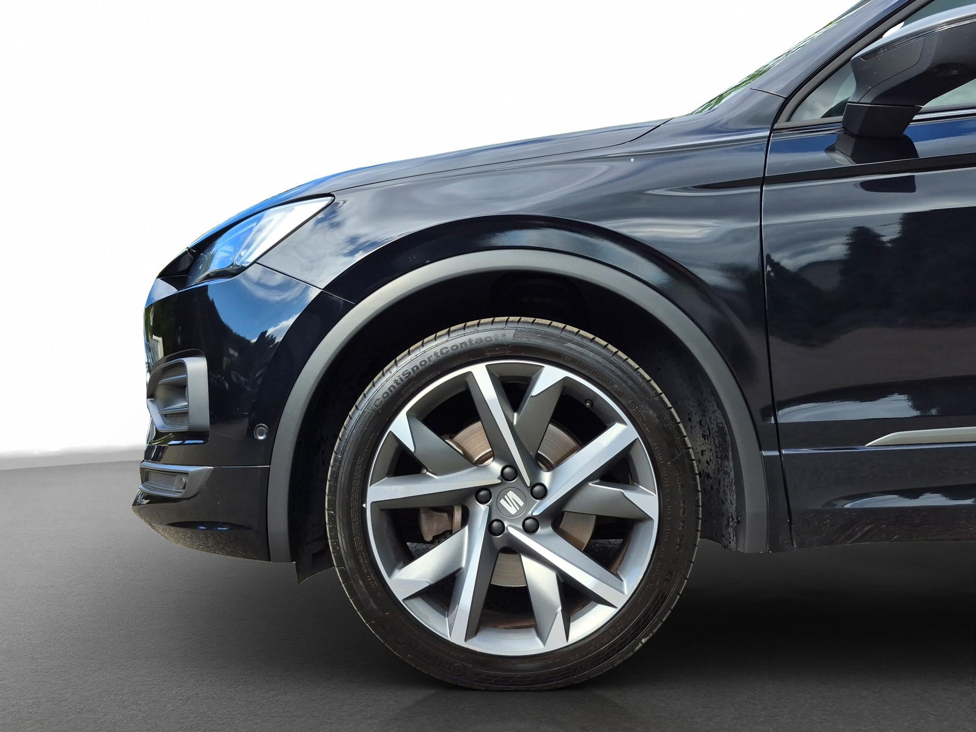 SEAT Tarraco 2.0 TDI CR FR 4Drive DSG *7-Plätzer/Panodach/Beats Sound*-image-3