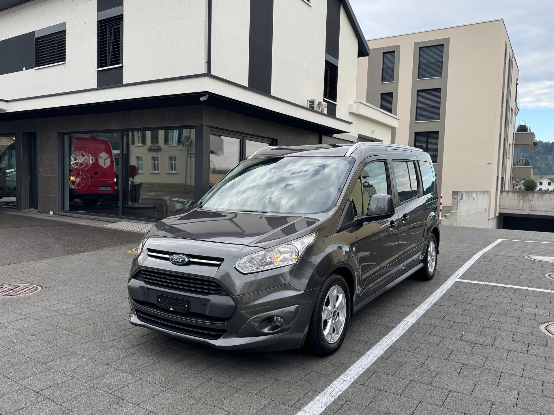 FORD Grand Tourneo Connect 1.5 TDCi Titanium Powershift