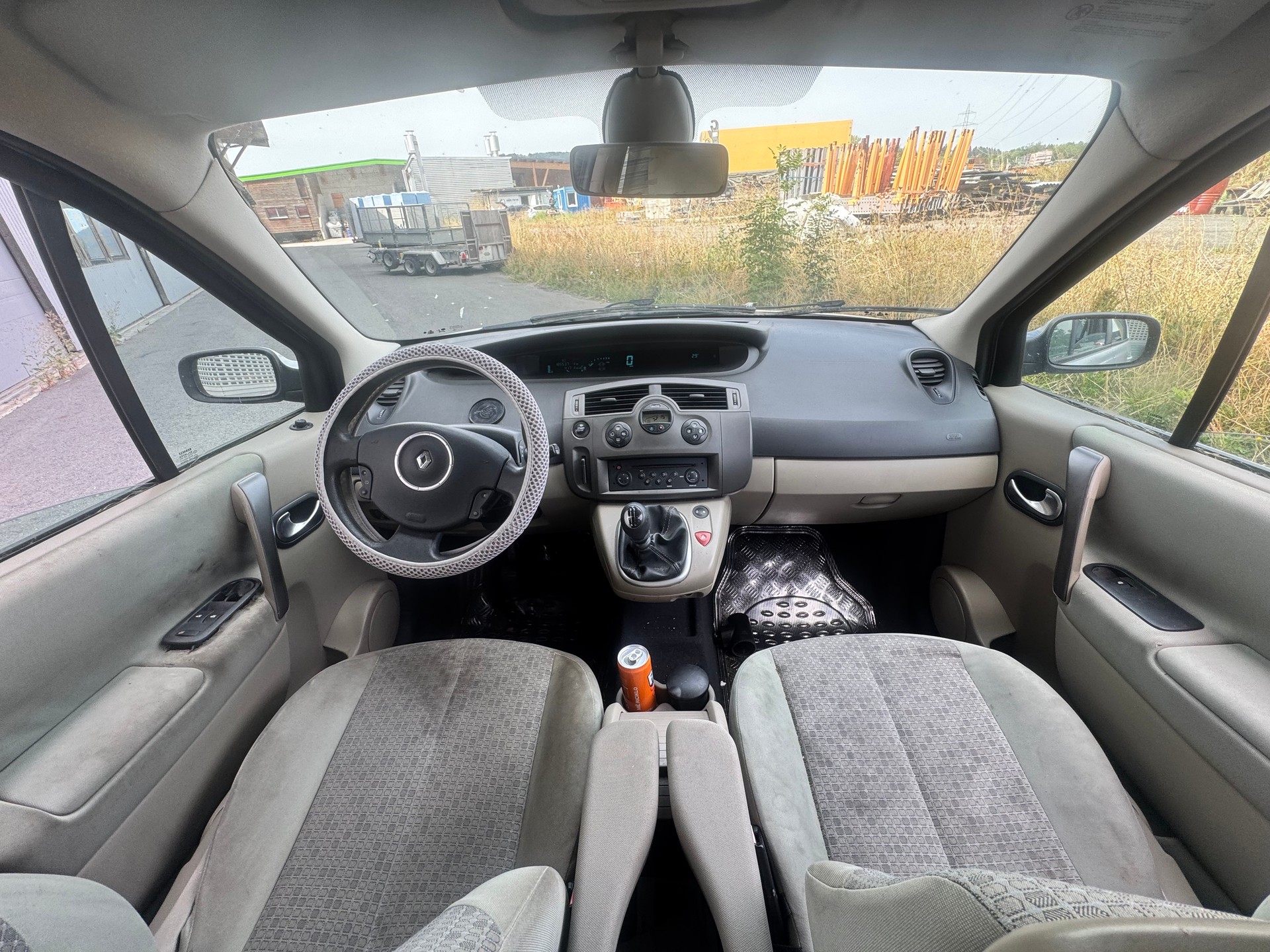 RENAULT Scénic 2.0 16V Dynamique-image-10