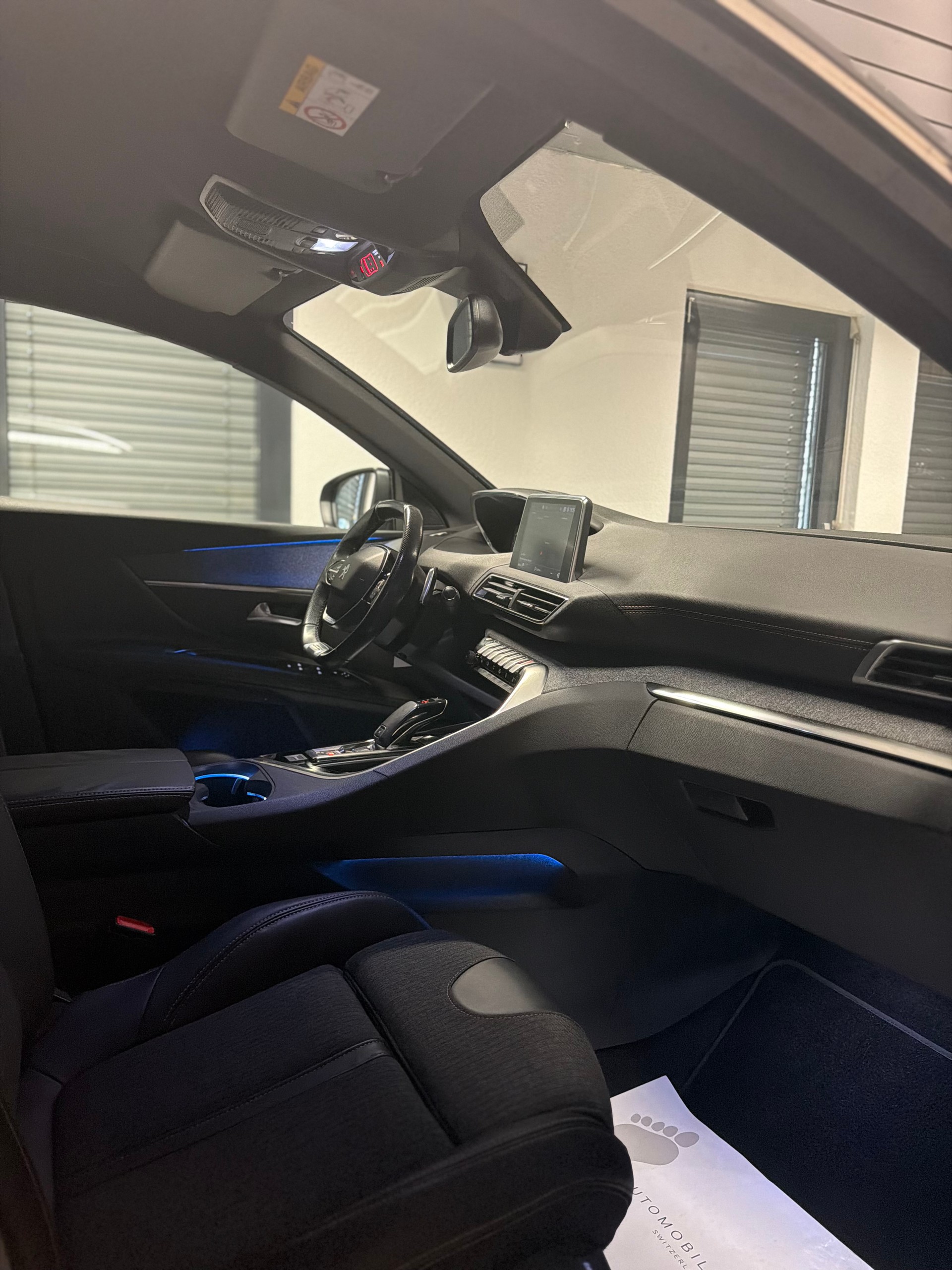 PEUGEOT 3008 1.6 THP GT Line EAT-image-9