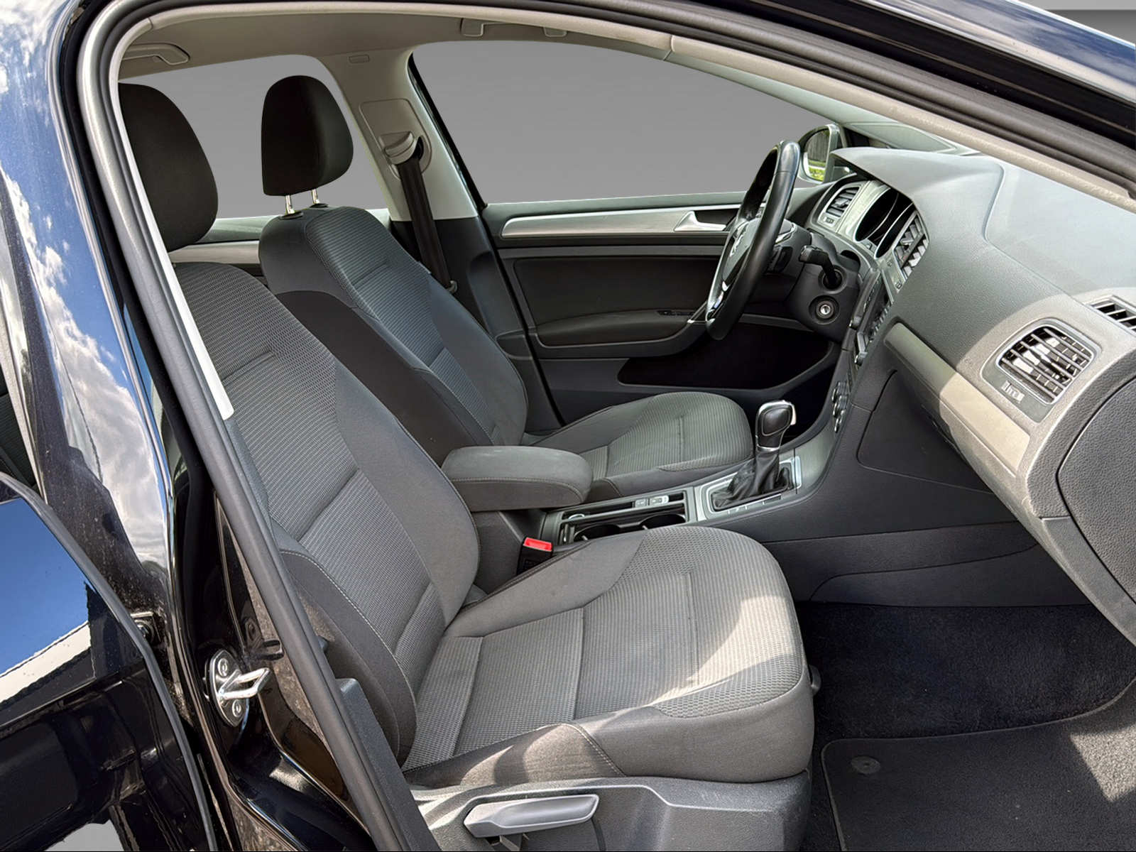 VW Golf VII 1.4 TSI ACT Comfortline DSG-image-19