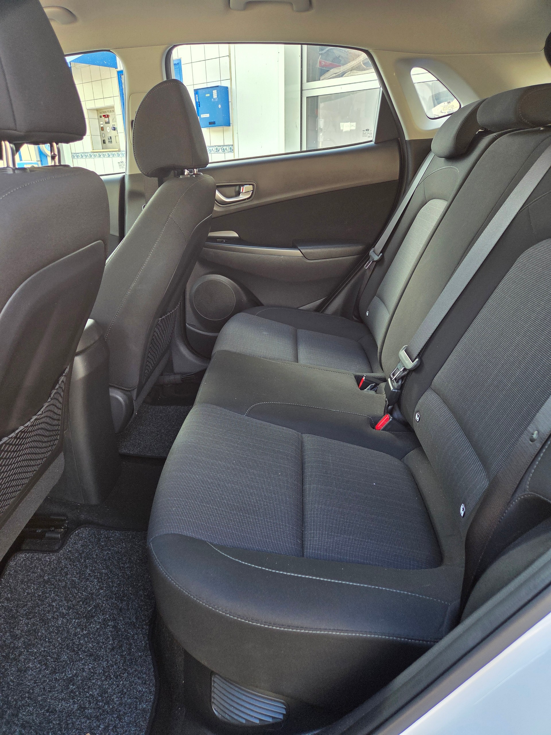 HYUNDAI Kona 1.6 GDi HEV Origo DCT-image-9