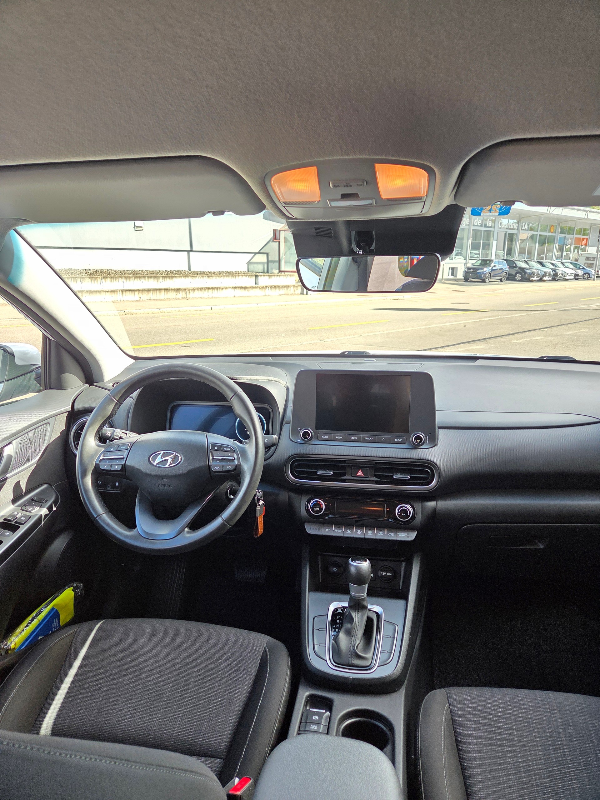 HYUNDAI Kona 1.6 GDi HEV Origo DCT-image-4