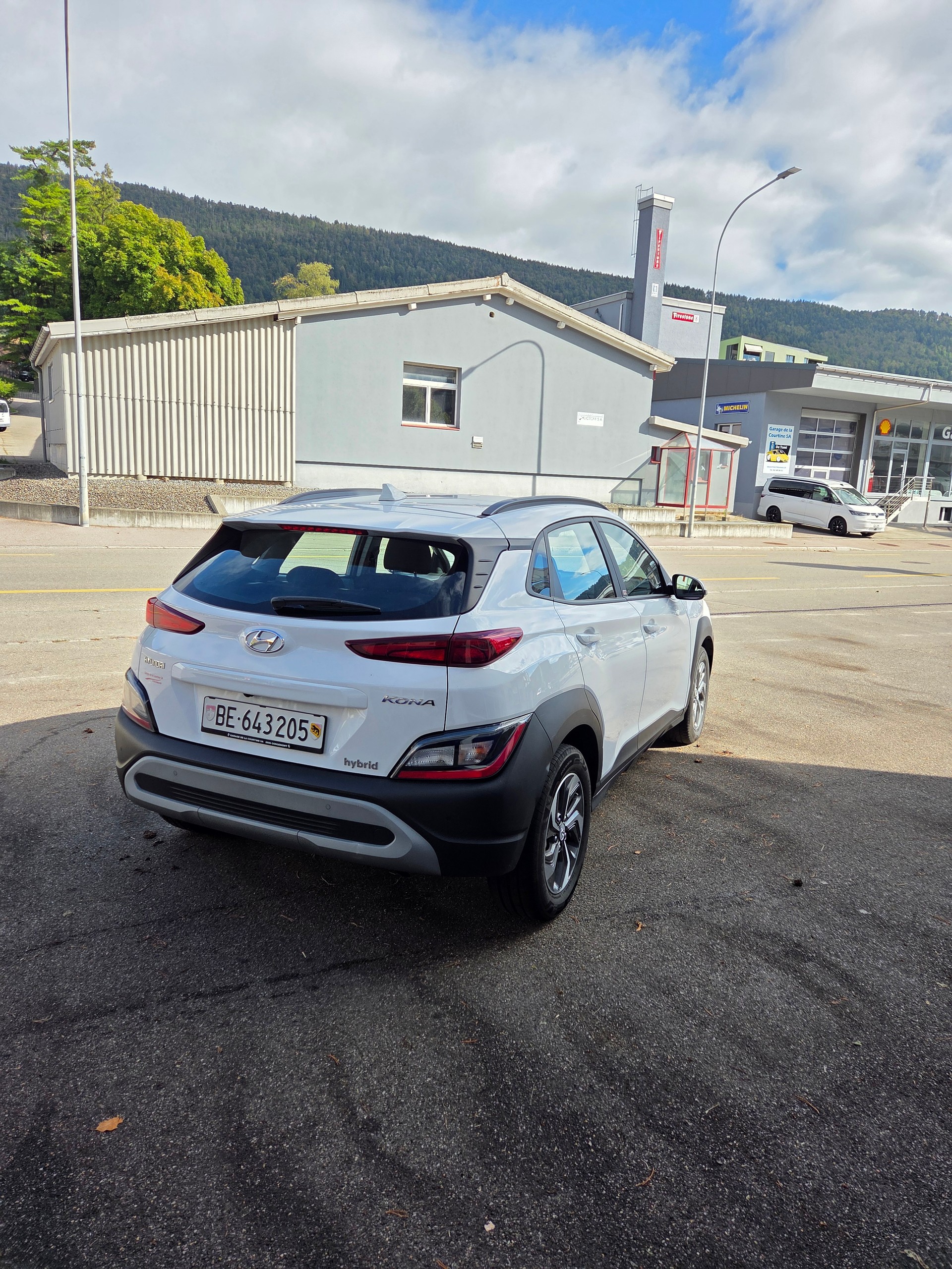 HYUNDAI Kona 1.6 GDi HEV Origo DCT-image-2