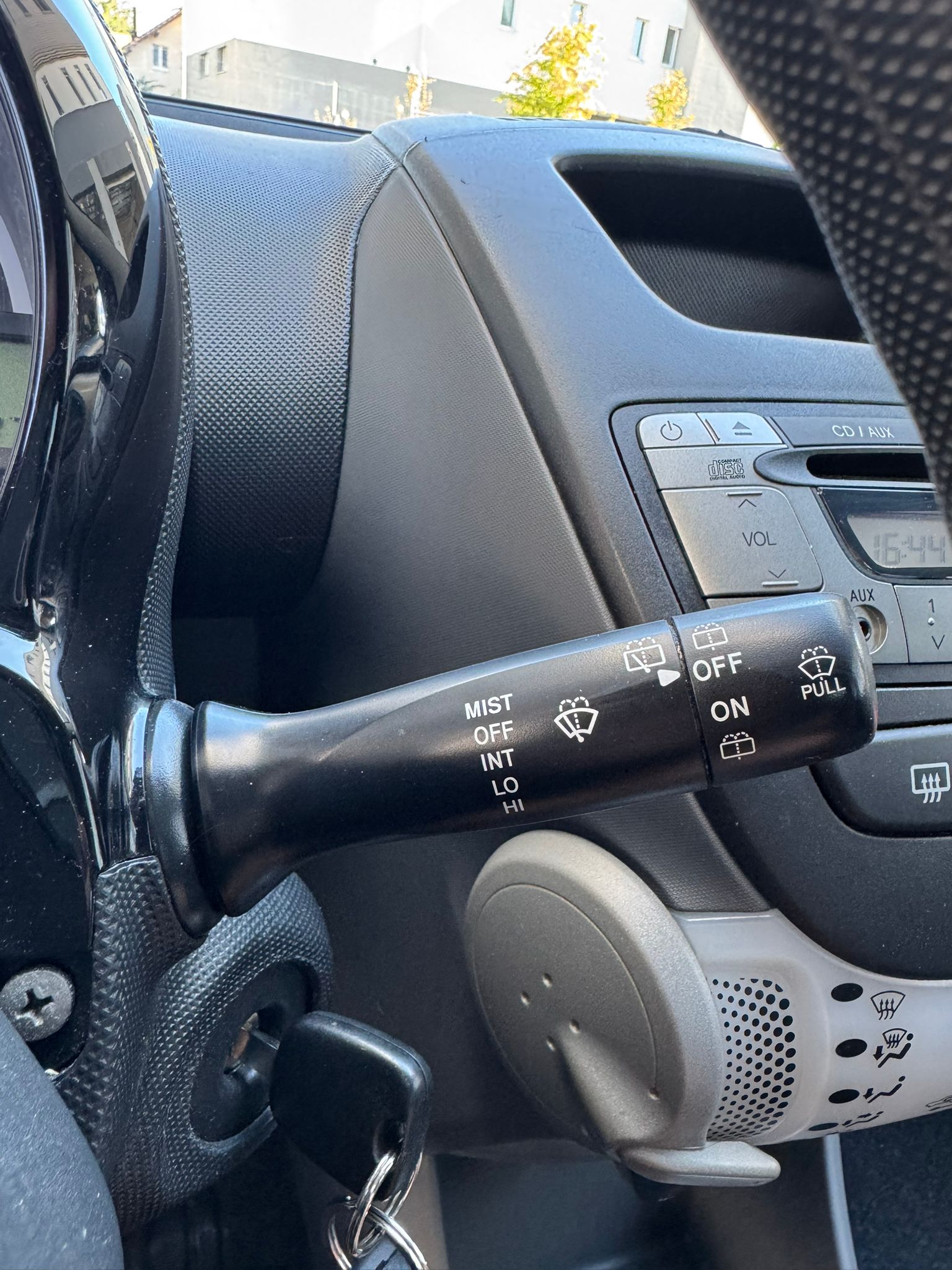 TOYOTA Aygo 1.0 Linea Luna Cool Multimode-image-15