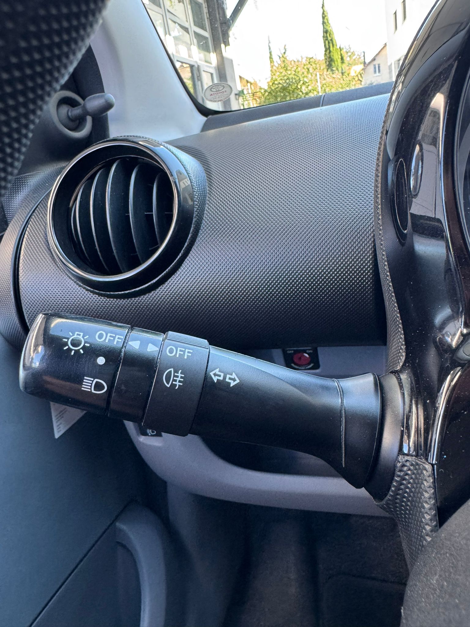 TOYOTA Aygo 1.0 Linea Luna Cool Multimode-image-14
