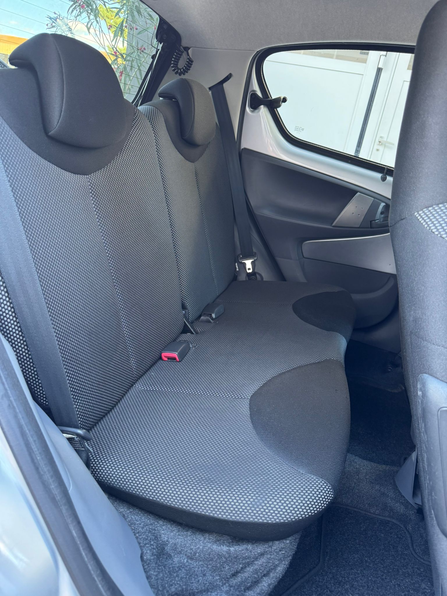 TOYOTA Aygo 1.0 Linea Luna Cool Multimode-image-10