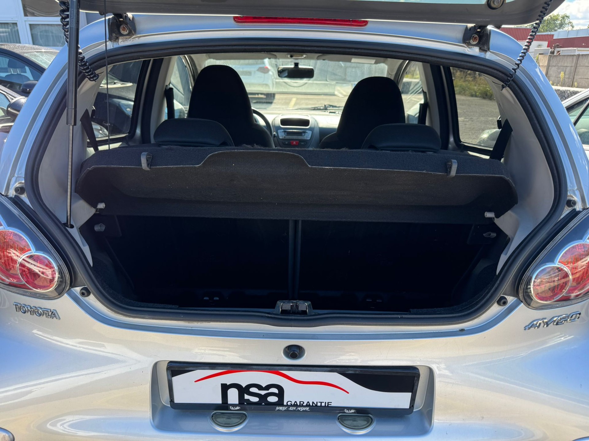 TOYOTA Aygo 1.0 Linea Luna Cool Multimode-image-6