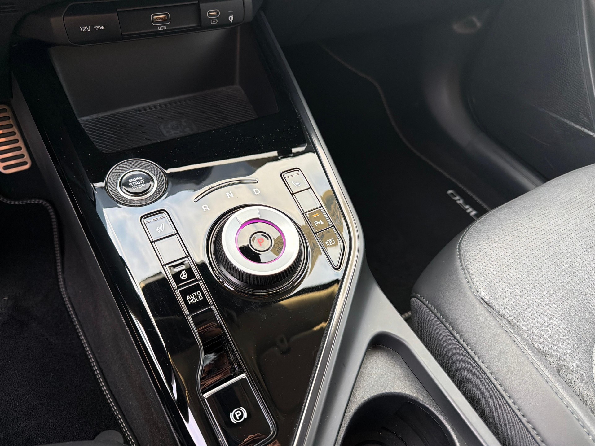 KIA Niro 1.6 GDi Hybrid Style-image-5