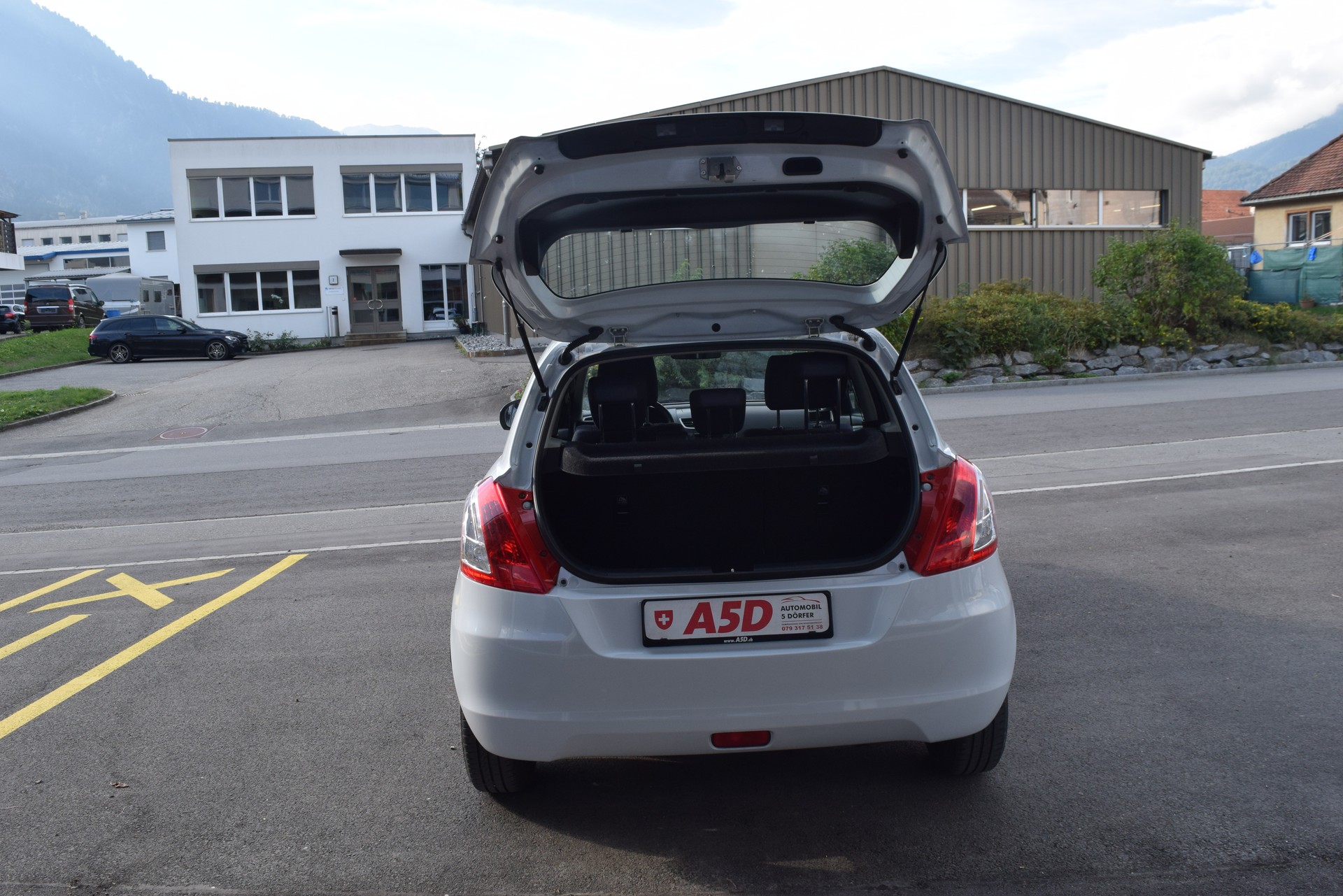 SUZUKI Swift 1.2i 16V GL 4x4-image-6