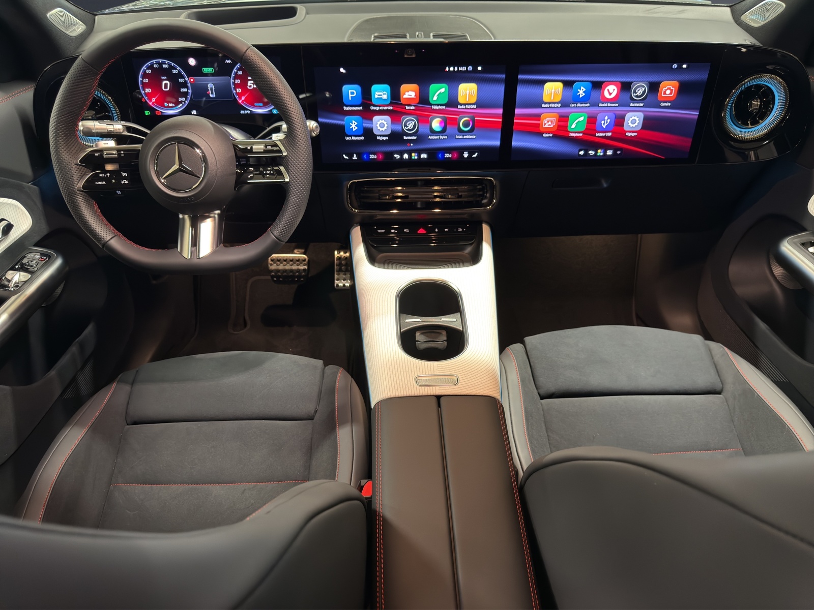 MERCEDES-BENZ GLB 350 85kWh EQ 4 Matic-image-9