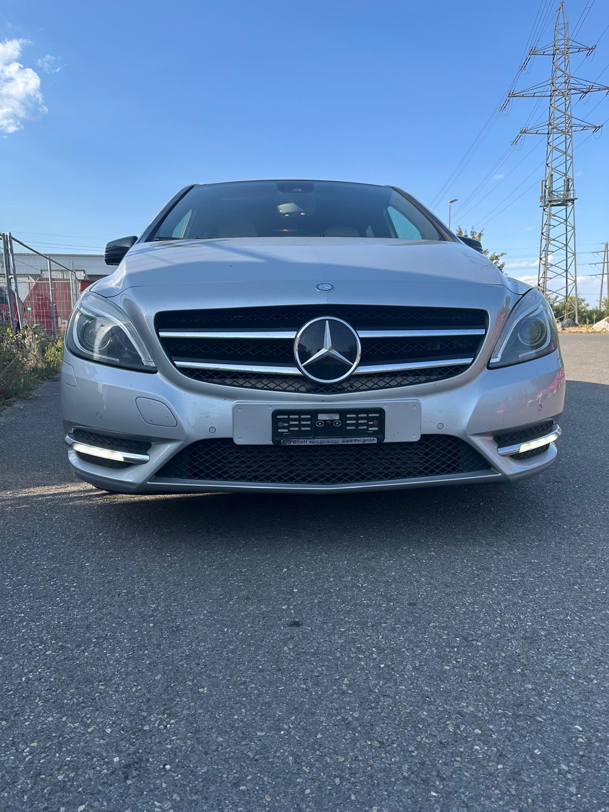 MERCEDES-BENZ B 200 CDI 7G-DCT
