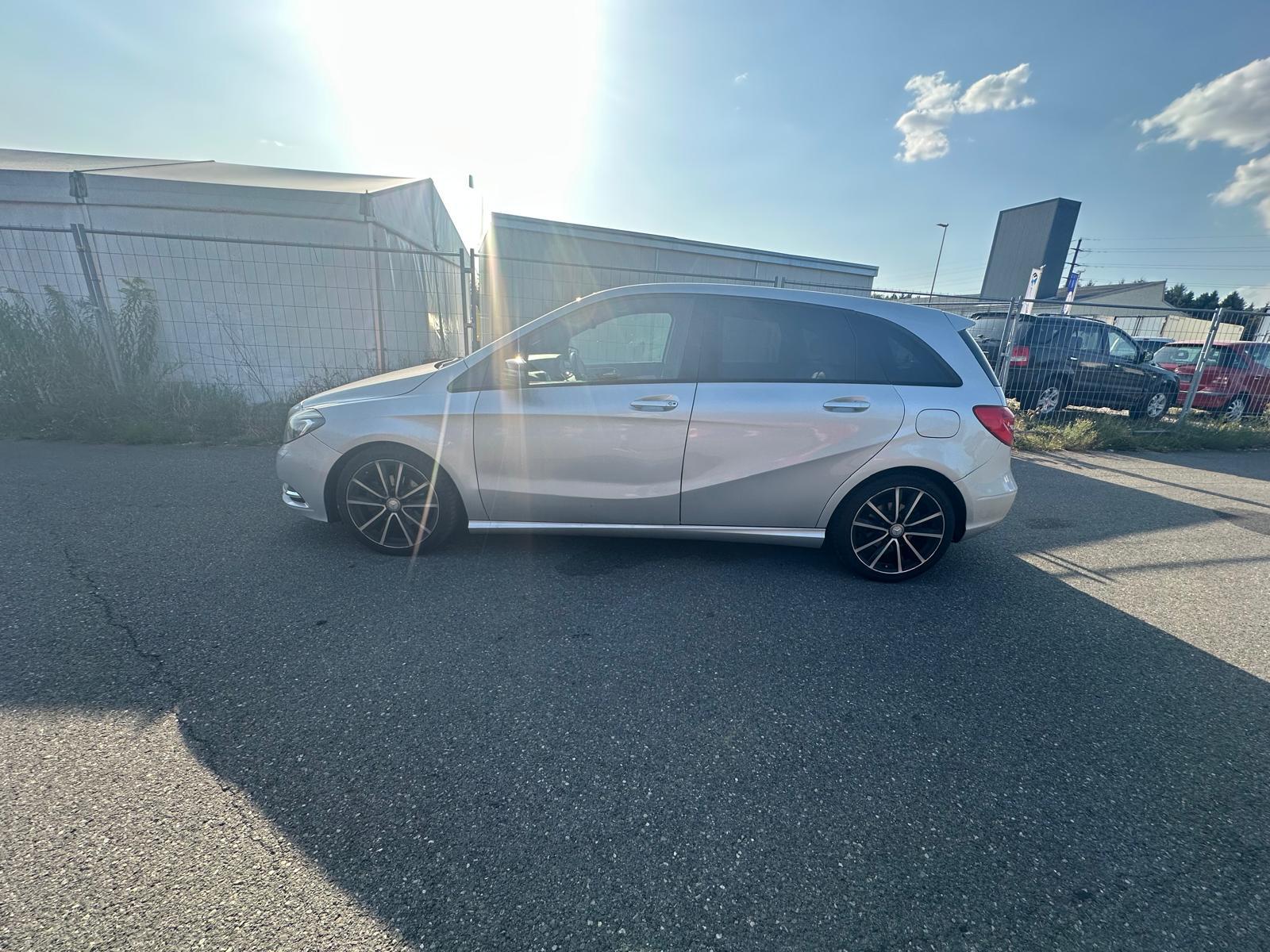 MERCEDES-BENZ B 200 CDI 7G-DCT-image-3