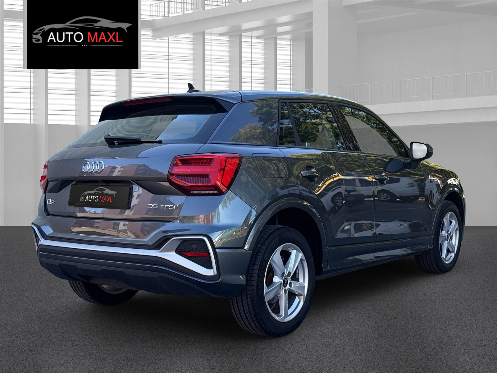 AUDI Q2 35 TFSI S line S-tronic-image-2
