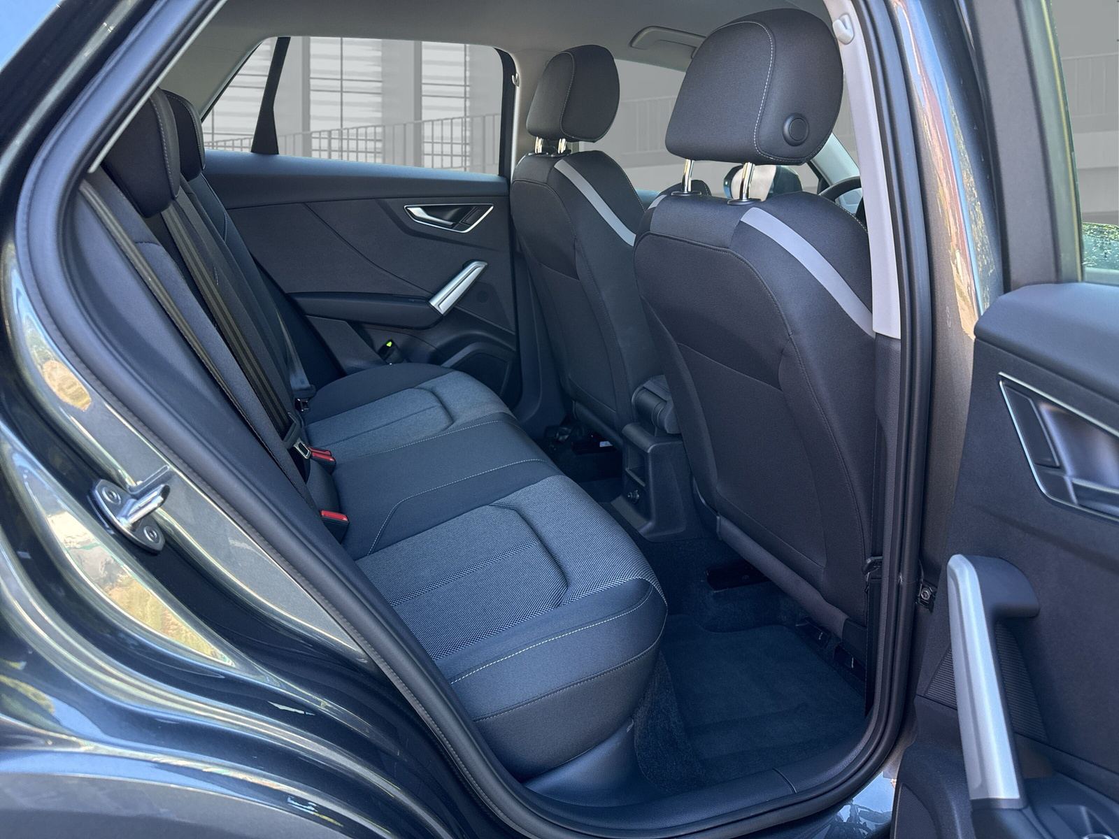 AUDI Q2 35 TFSI S line S-tronic-image-13
