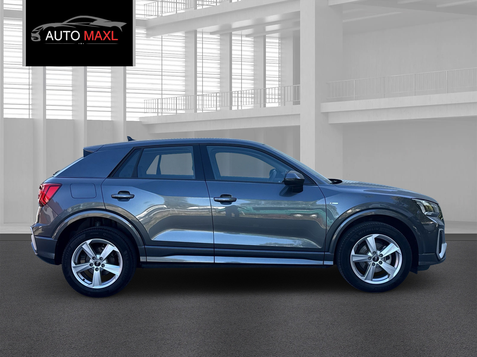 AUDI Q2 35 TFSI S line S-tronic-image-5