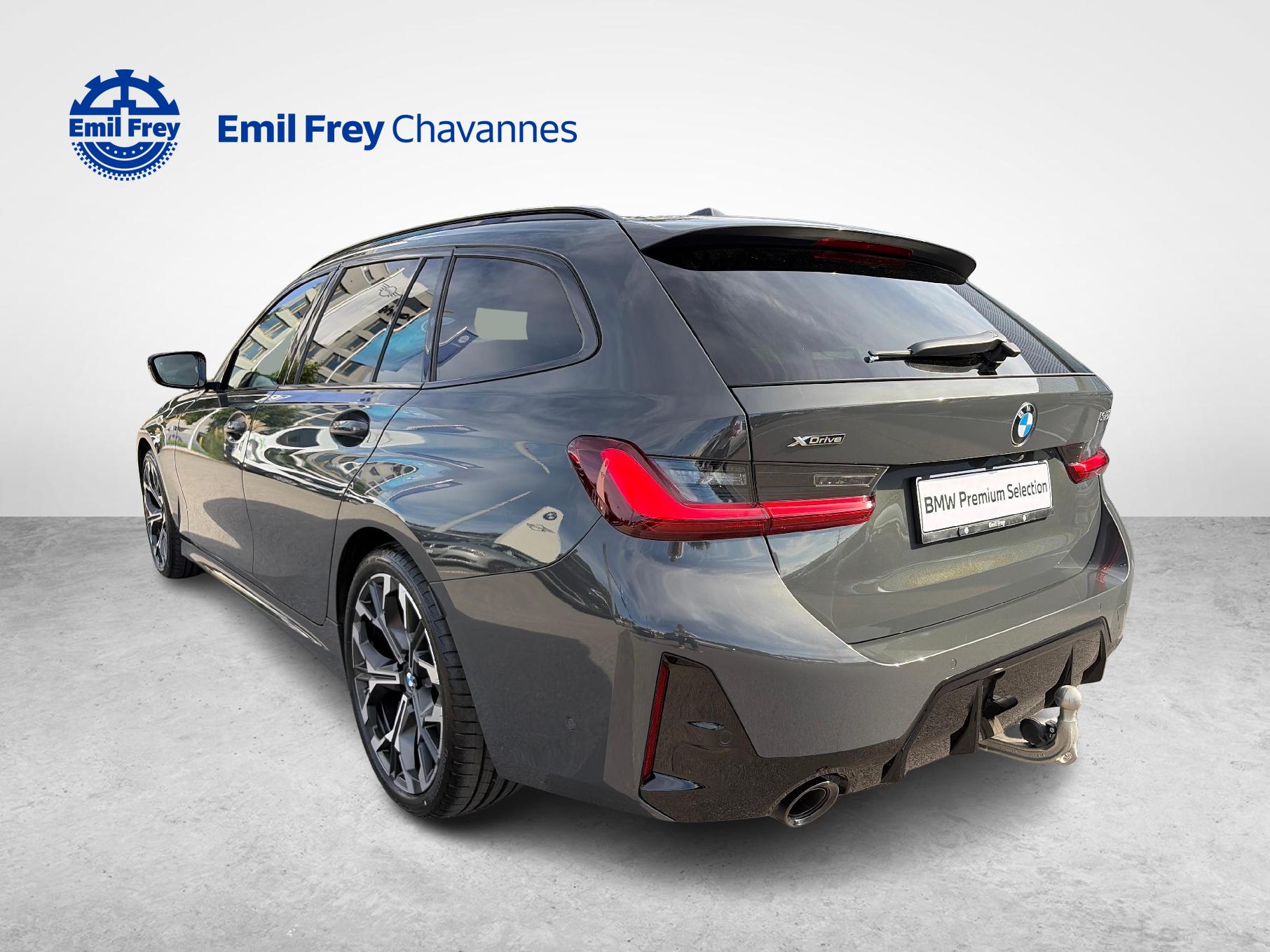BMW 320d xDrive SAG Touring M-Sport-image-2