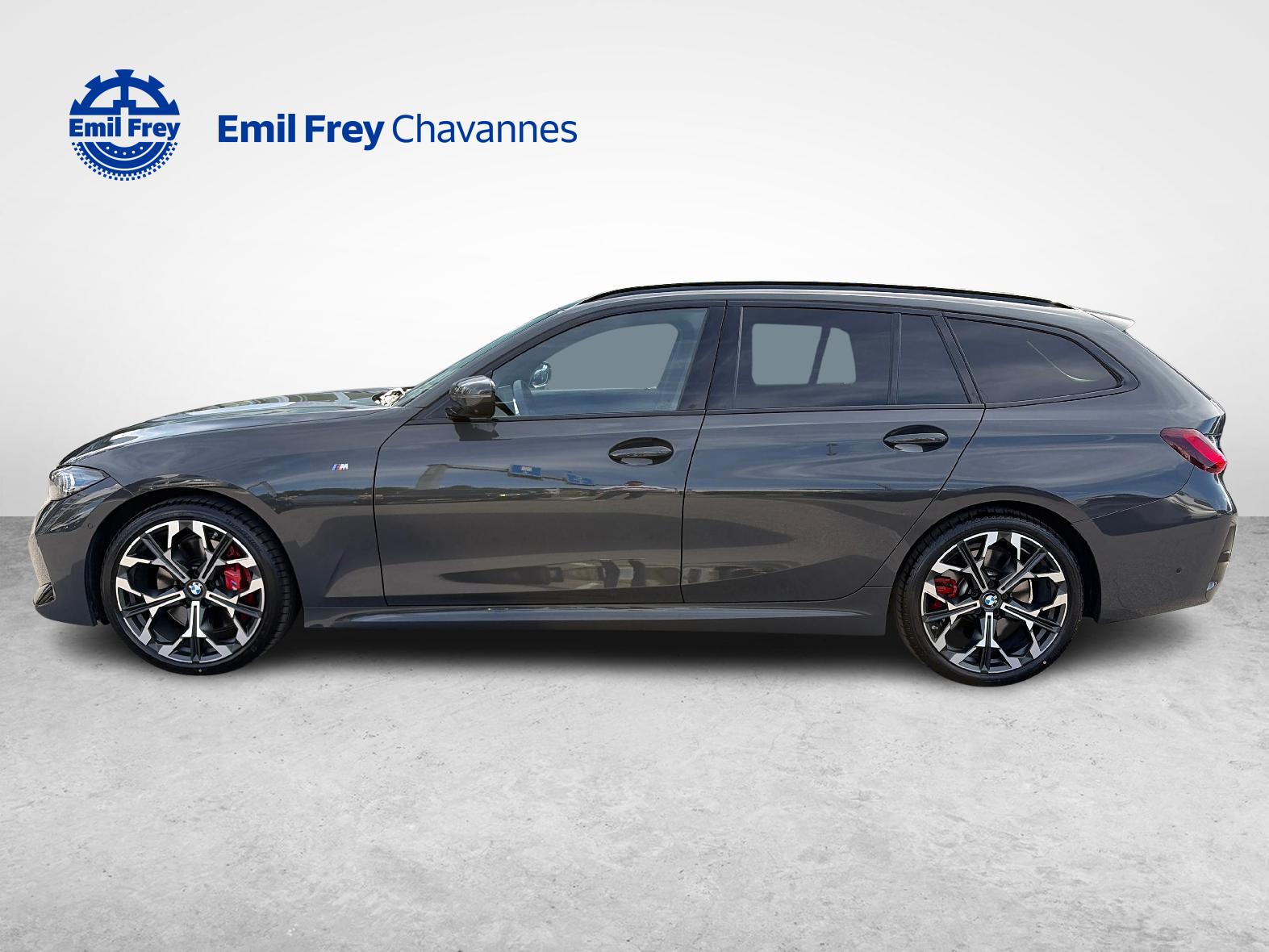 BMW 320d xDrive SAG Touring M-Sport-image-4