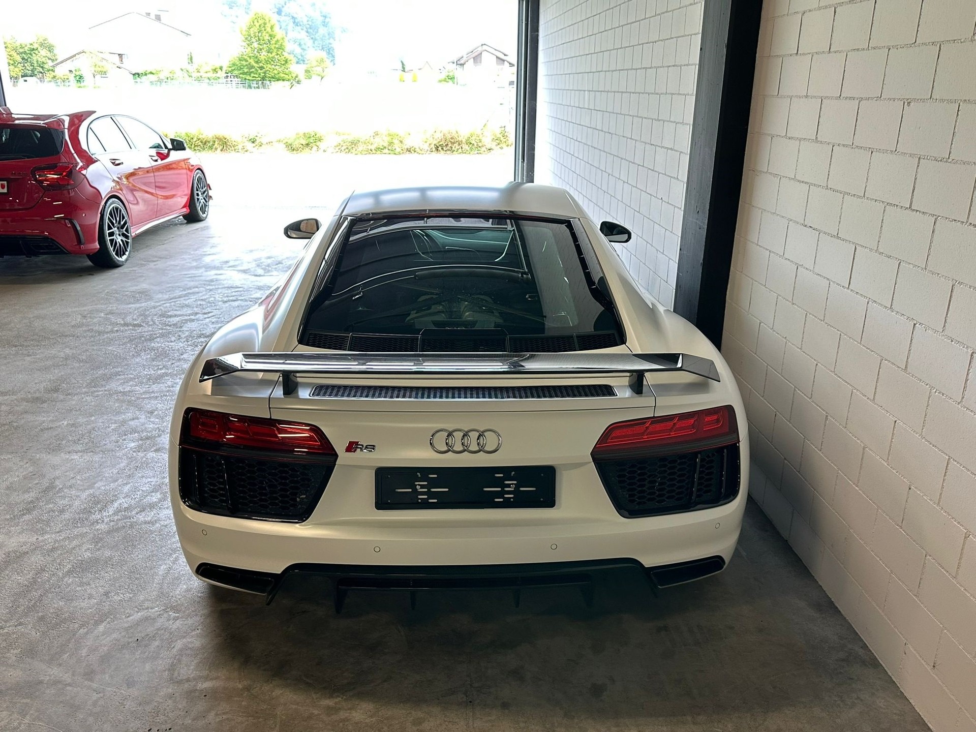 AUDI R8 Coupé 5.2 plus S-Tronic Audi Exclusive Mattlackierung-image-4