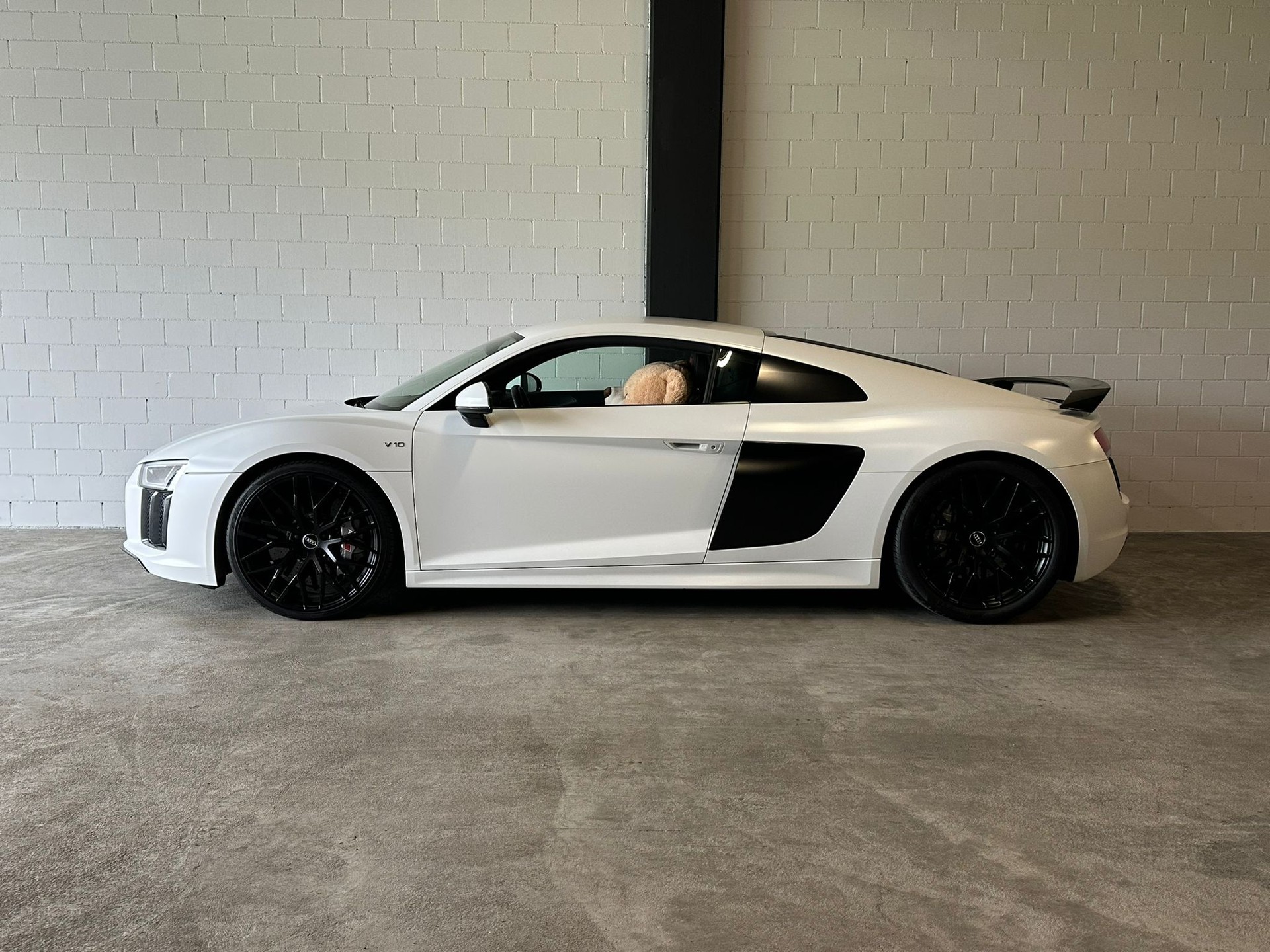 AUDI R8 Coupé 5.2 plus S-Tronic Audi Exclusive Mattlackierung-image-0