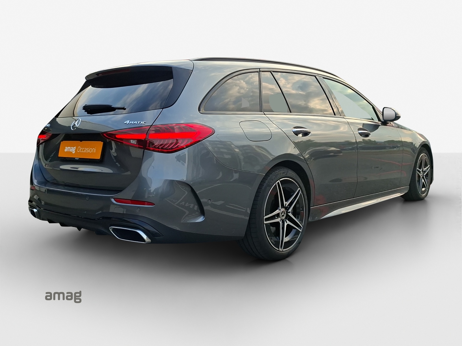 MERCEDES-BENZ C 220 d T 4Matic AMG Line-image-4