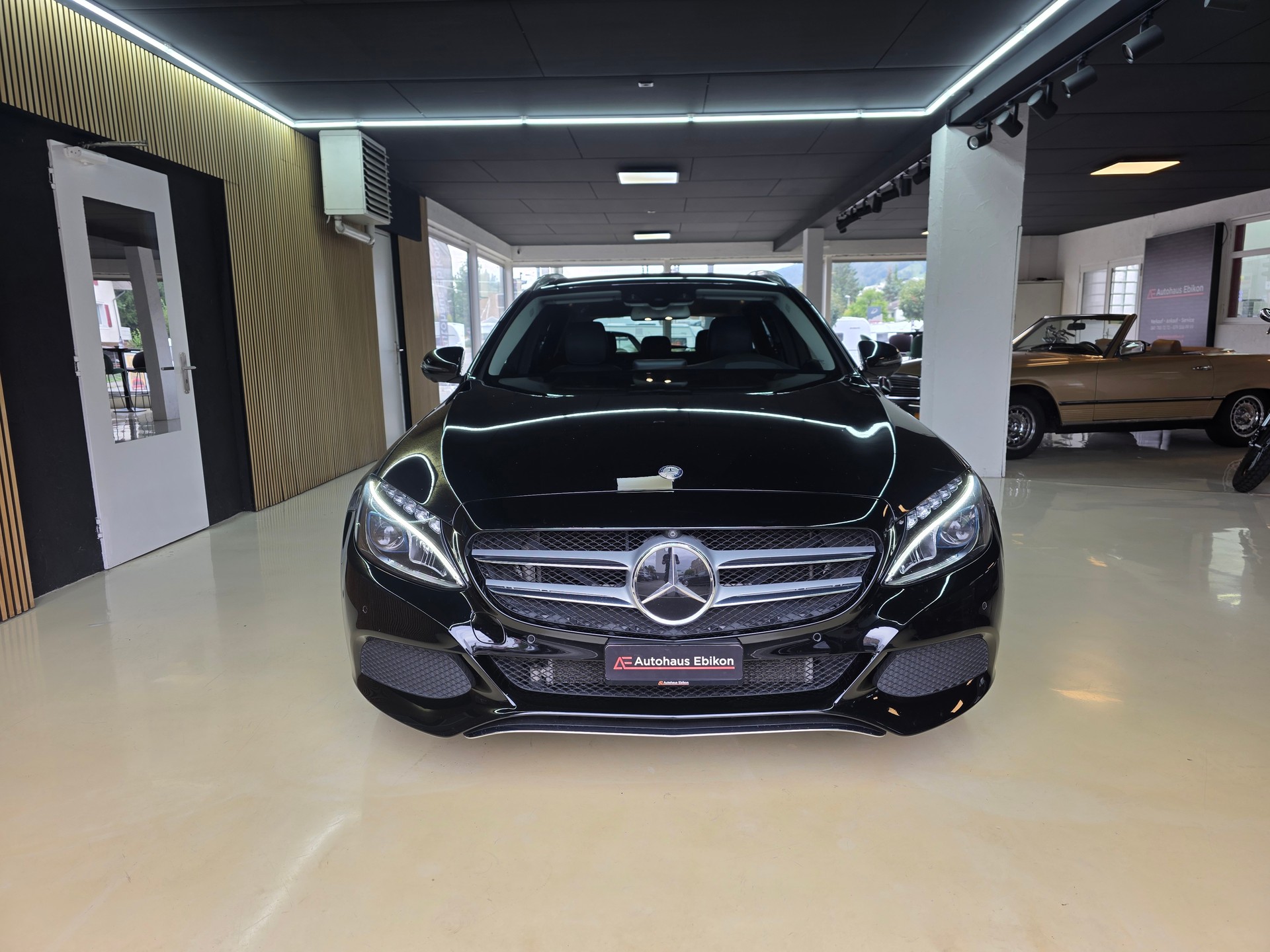 MERCEDES-BENZ C 350 e Avantgarde 7G-Tronic-showroom-element-1