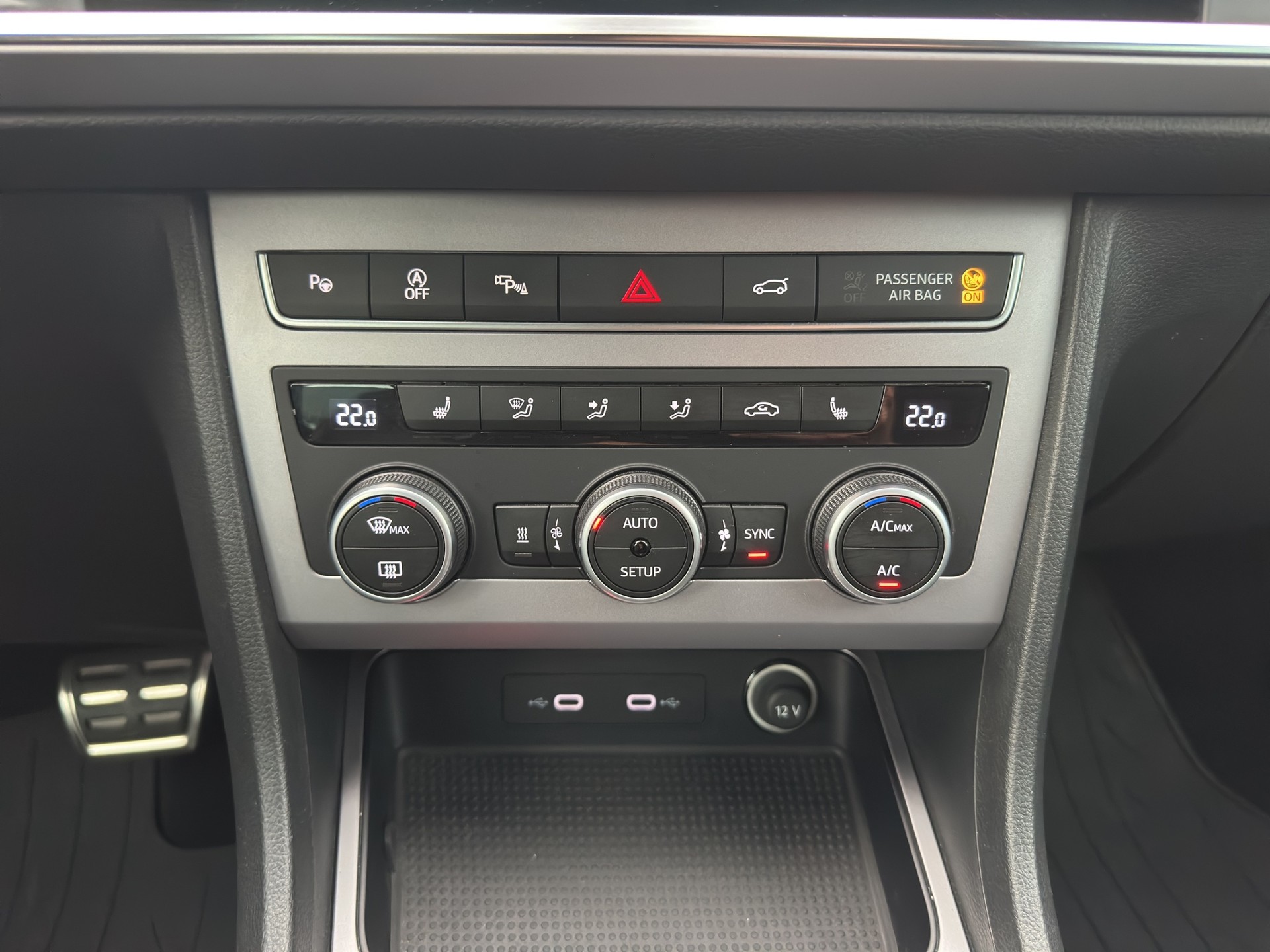 SEAT Ateca 2.0 TSI Hola FR 4Drive DSG-image-15