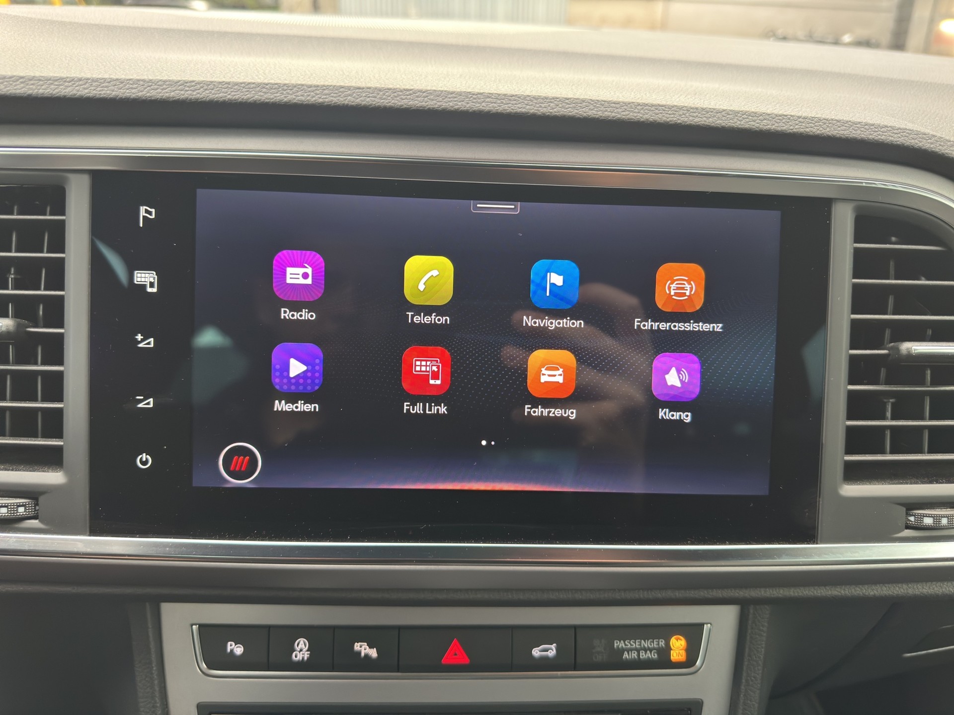 SEAT Ateca 2.0 TSI Hola FR 4Drive DSG-image-27