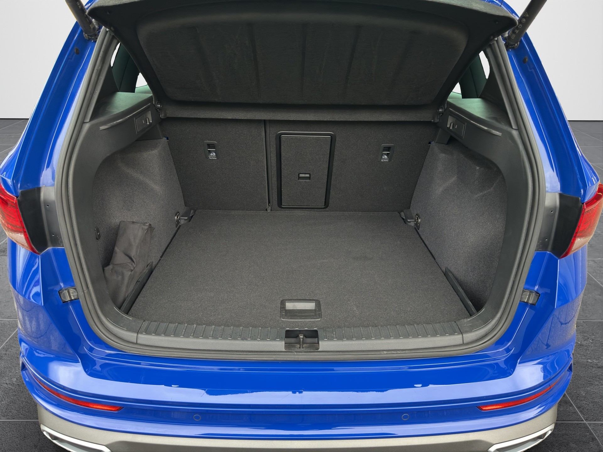 SEAT Ateca 2.0 TSI Hola FR 4Drive DSG-image-18