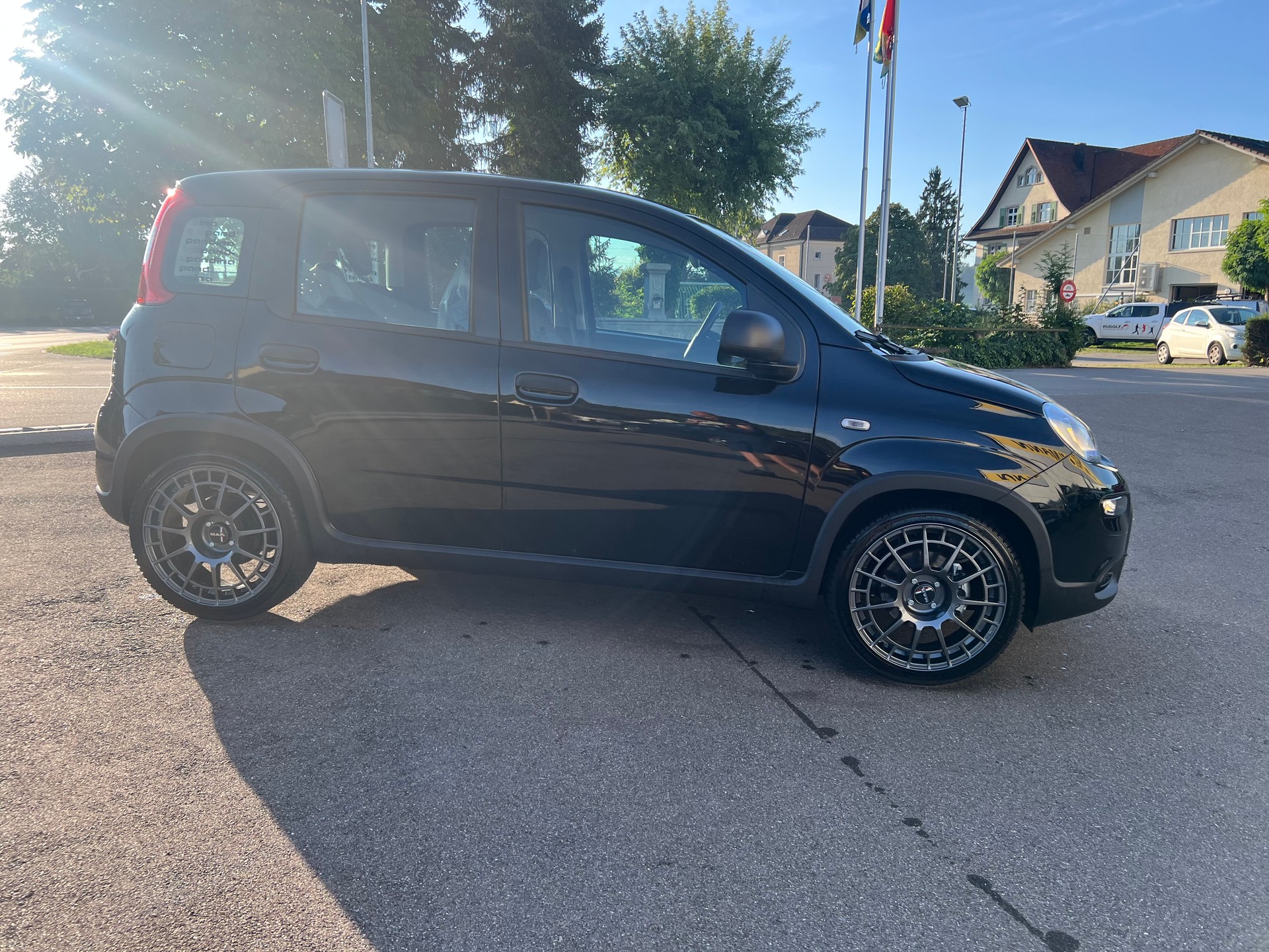 FIAT Panda 1.0 MHEV Cross Spezial-image-8