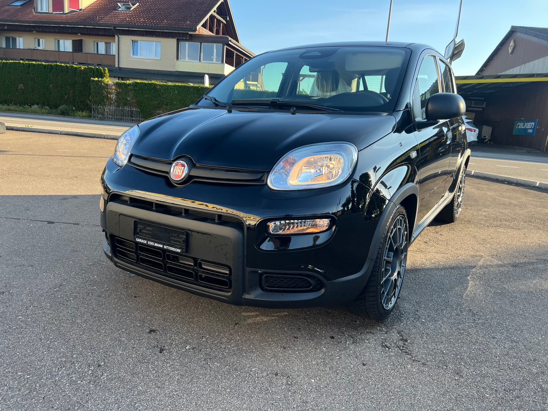 FIAT Panda 1.0 MHEV Cross Spezial-image-2
