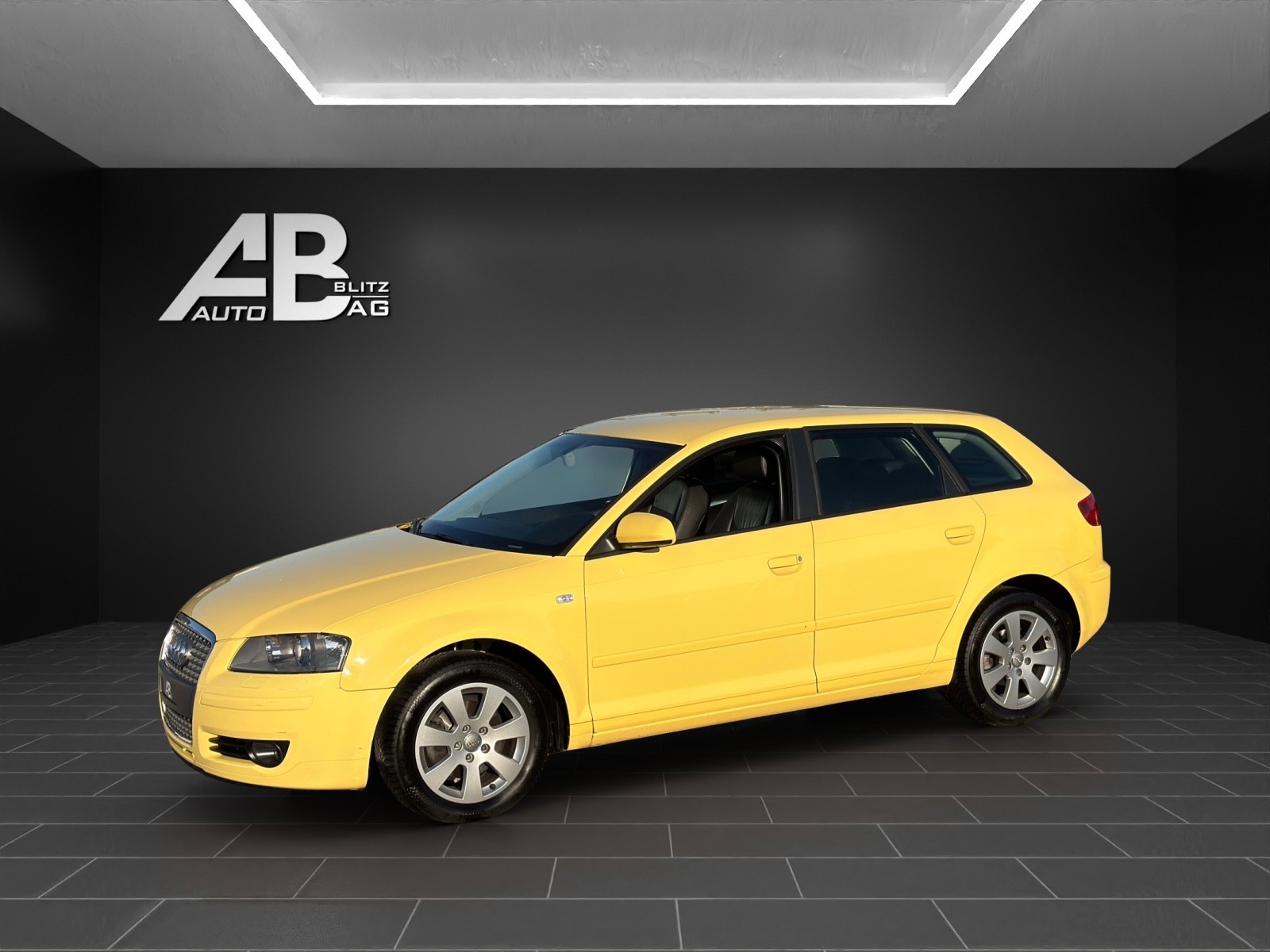 AUDI A3 Sportback 2.0 TDI DSG Ambiente mit 140 PS-image-1