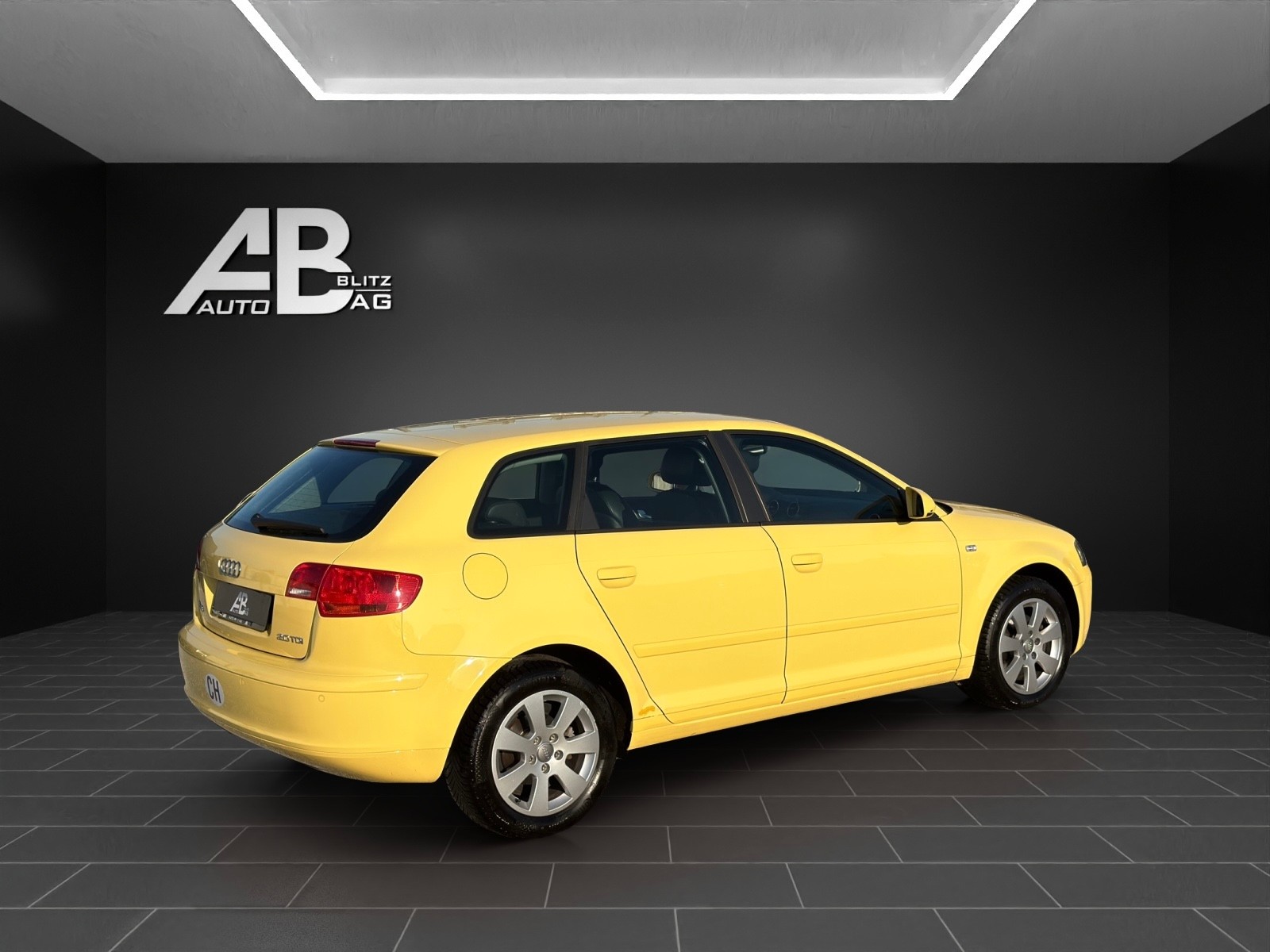 AUDI A3 Sportback 2.0 TDI DSG Ambiente mit 140 PS-image-4