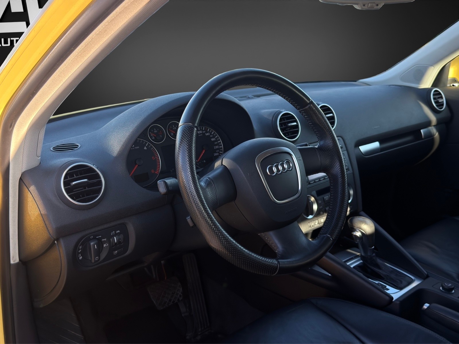 AUDI A3 Sportback 2.0 TDI DSG Ambiente mit 140 PS-image-7