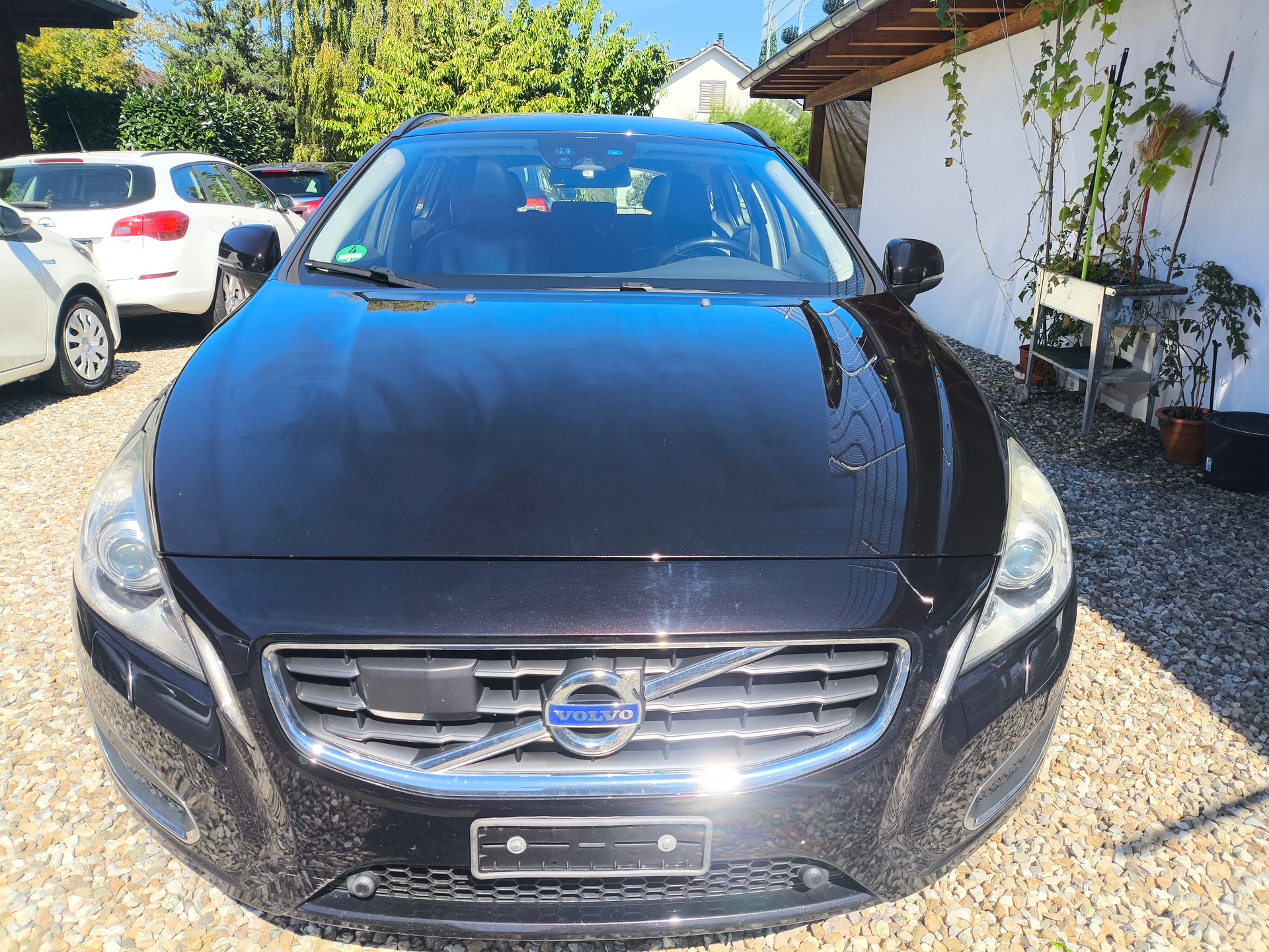 VOLVO V60 T4 Kinetic Powershift-image-0