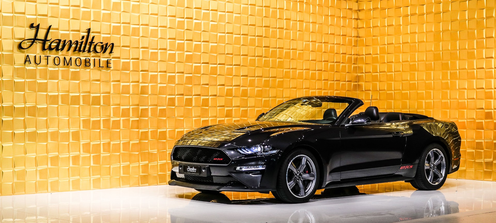 FORD Mustang Convertible 5.0 V8 GT Automat-image-1