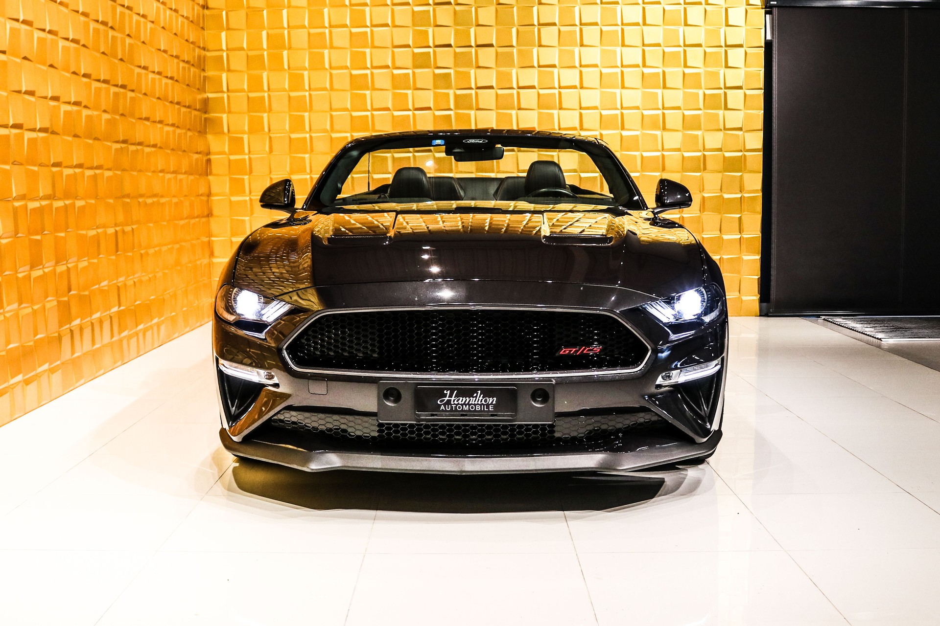 FORD Mustang Convertible 5.0 V8 GT Automat-image-3