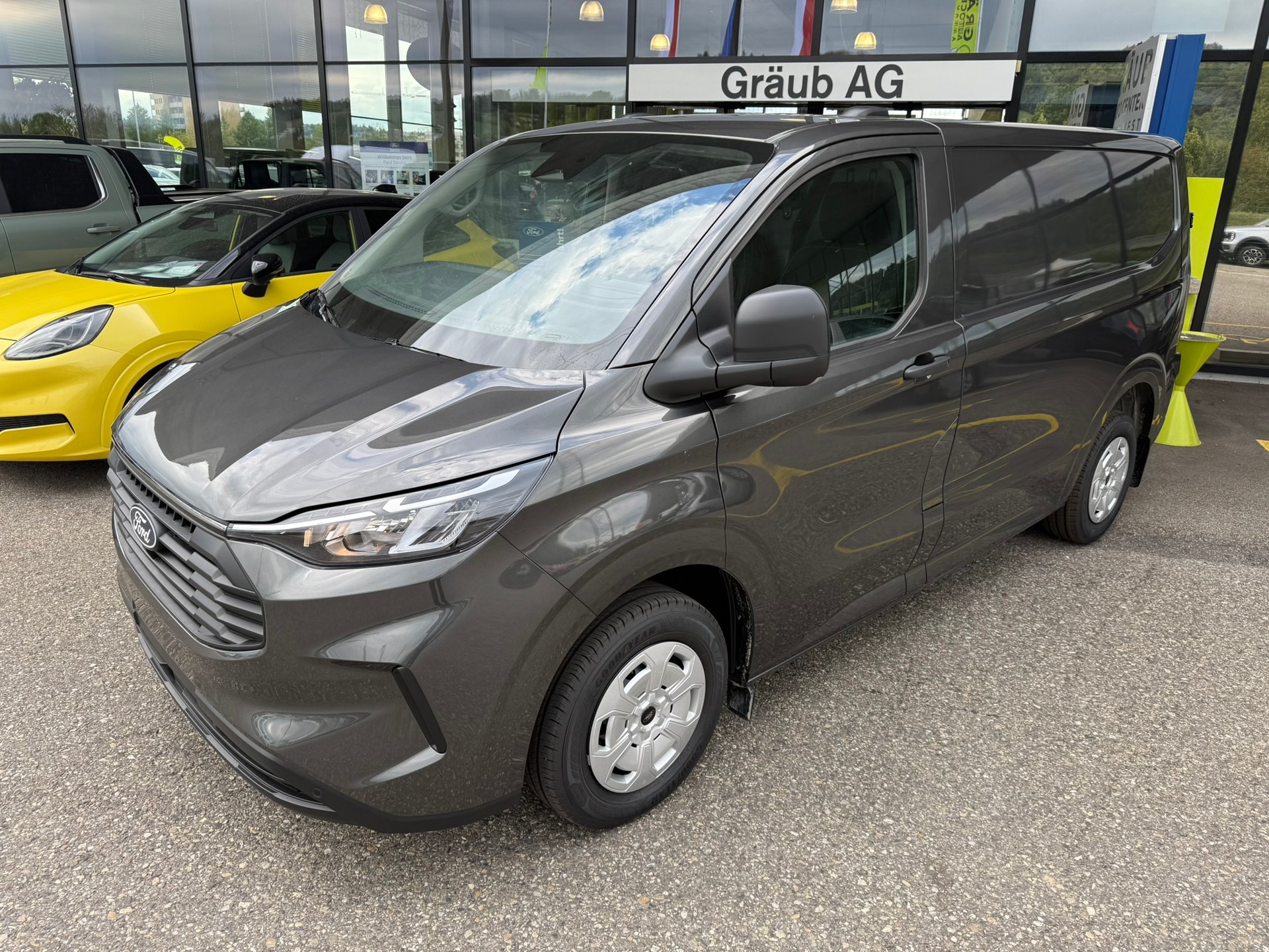 FORD Transit Custom Van 320 L1H1 Trend Automat-image-2