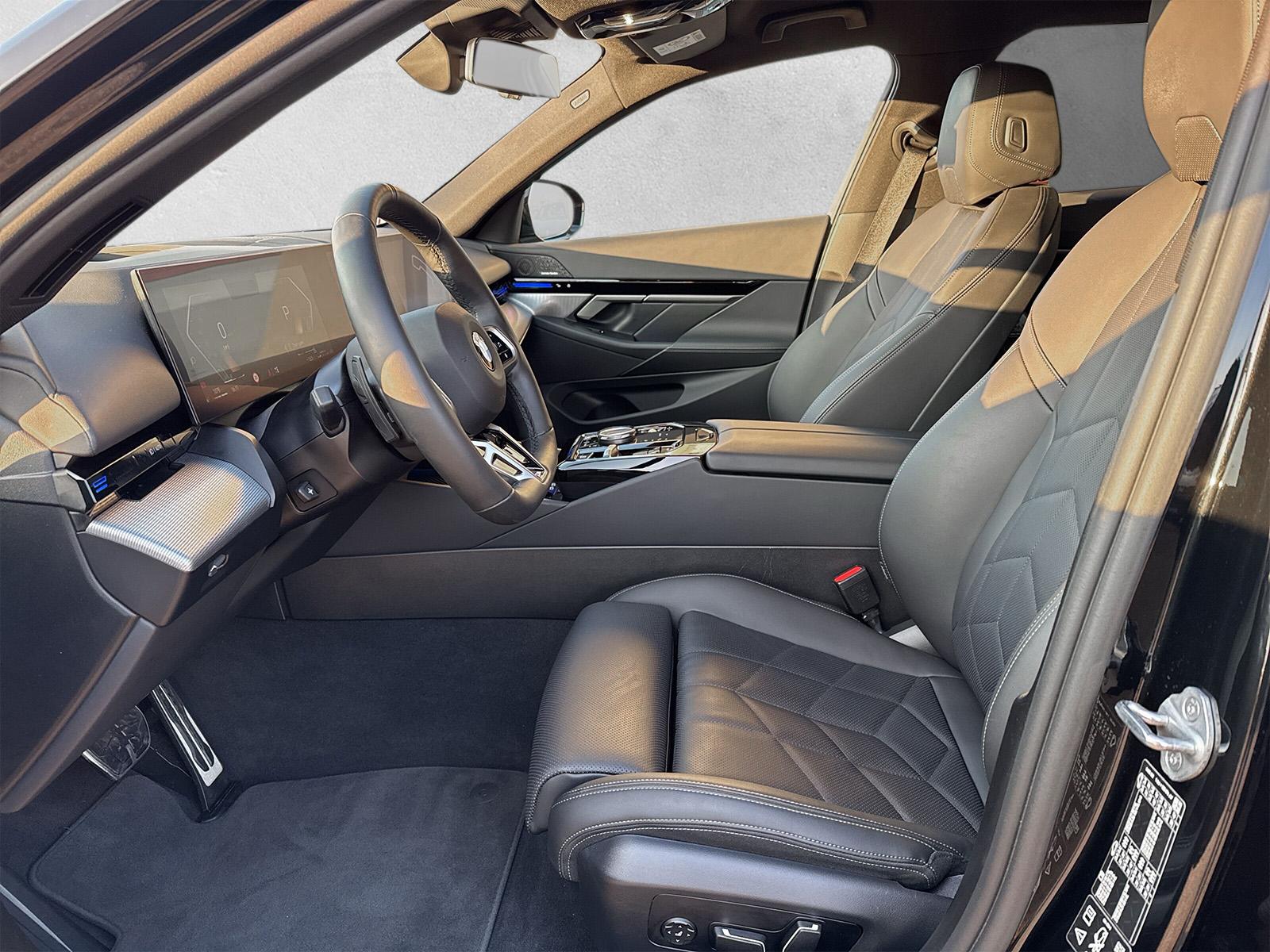 BMW 520d M Sport Touring xDrive G61 (CH) AHK 📍 ** Action Leasing à 1.9% **-image-5