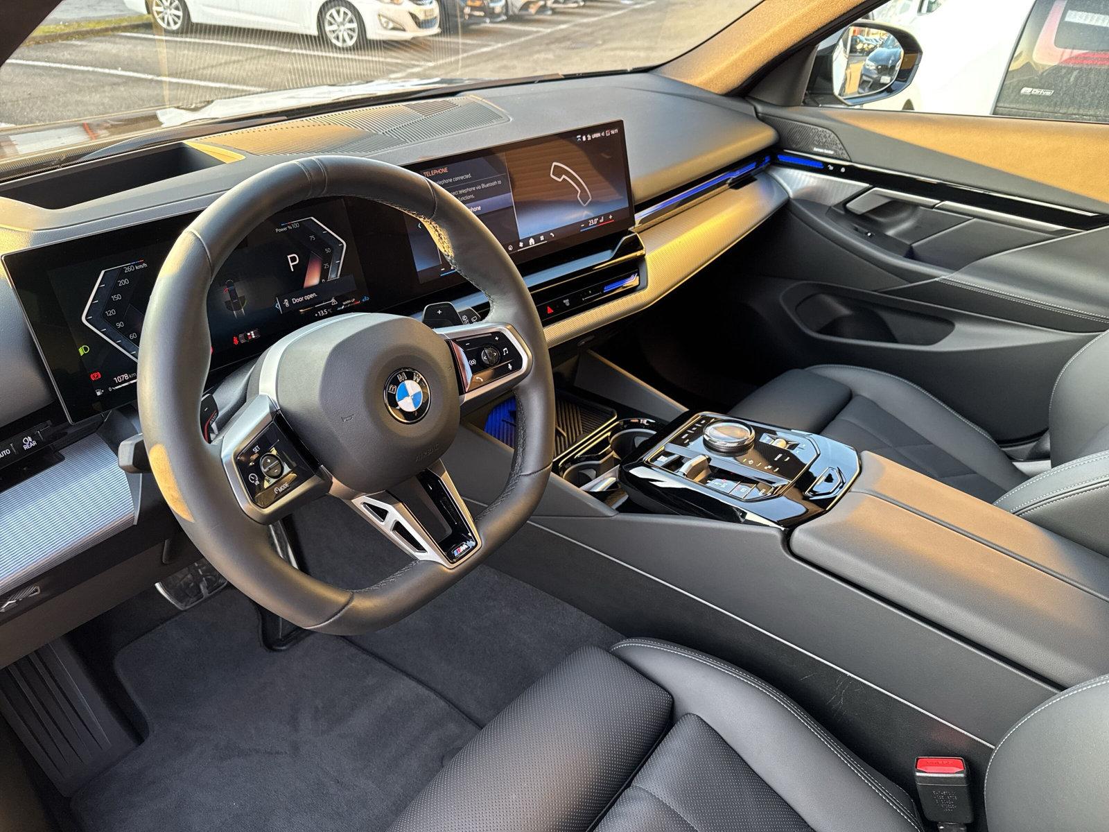 BMW 520d M Sport Touring xDrive G61 (CH) AHK 📍 ** Action Leasing à 1.9% **-image-19